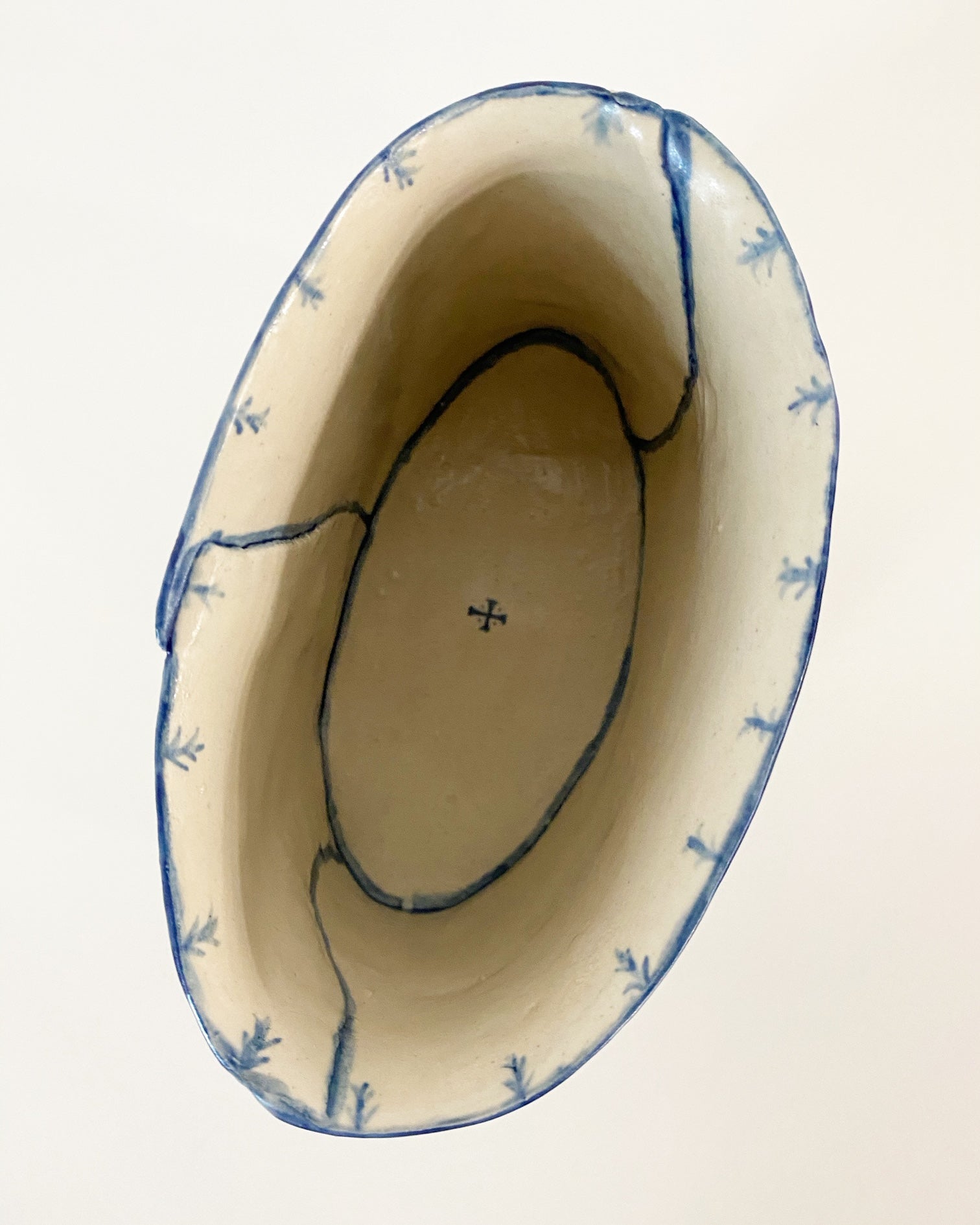 Bird, Bee, & Two Eggs Vase. - FORSYTH