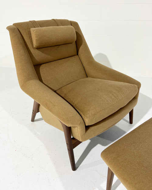 Profil Lounge Chair and Ottoman in Loro Piana Cashmere