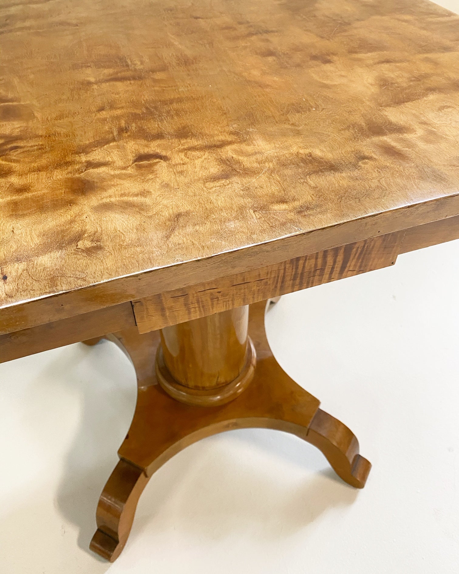 Biedermeier Drop-Leaf Center Table - FORSYTH