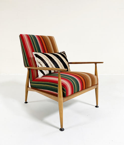 Model 3041 Lounge Chair in vintage Guatemalan Fabric