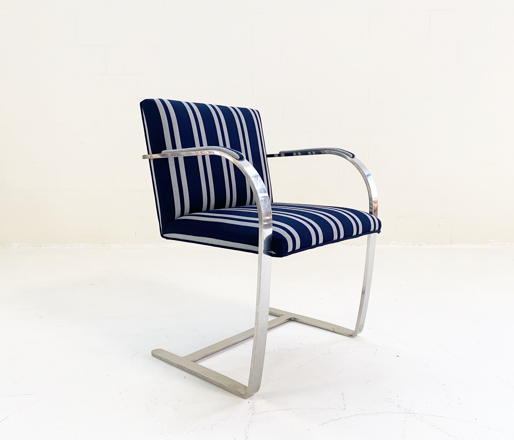 Ludwig Mies van der Rohe Brno Chair - FORSYTH