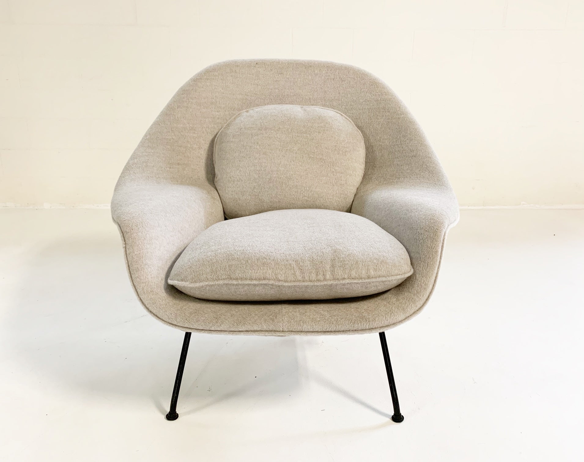 Womb Chair in Loro Piana Alpaca Wool - FORSYTH