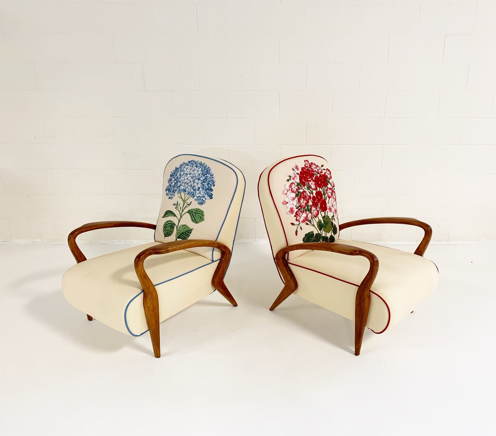 Italian Oakwood Chairs, pair - FORSYTH
