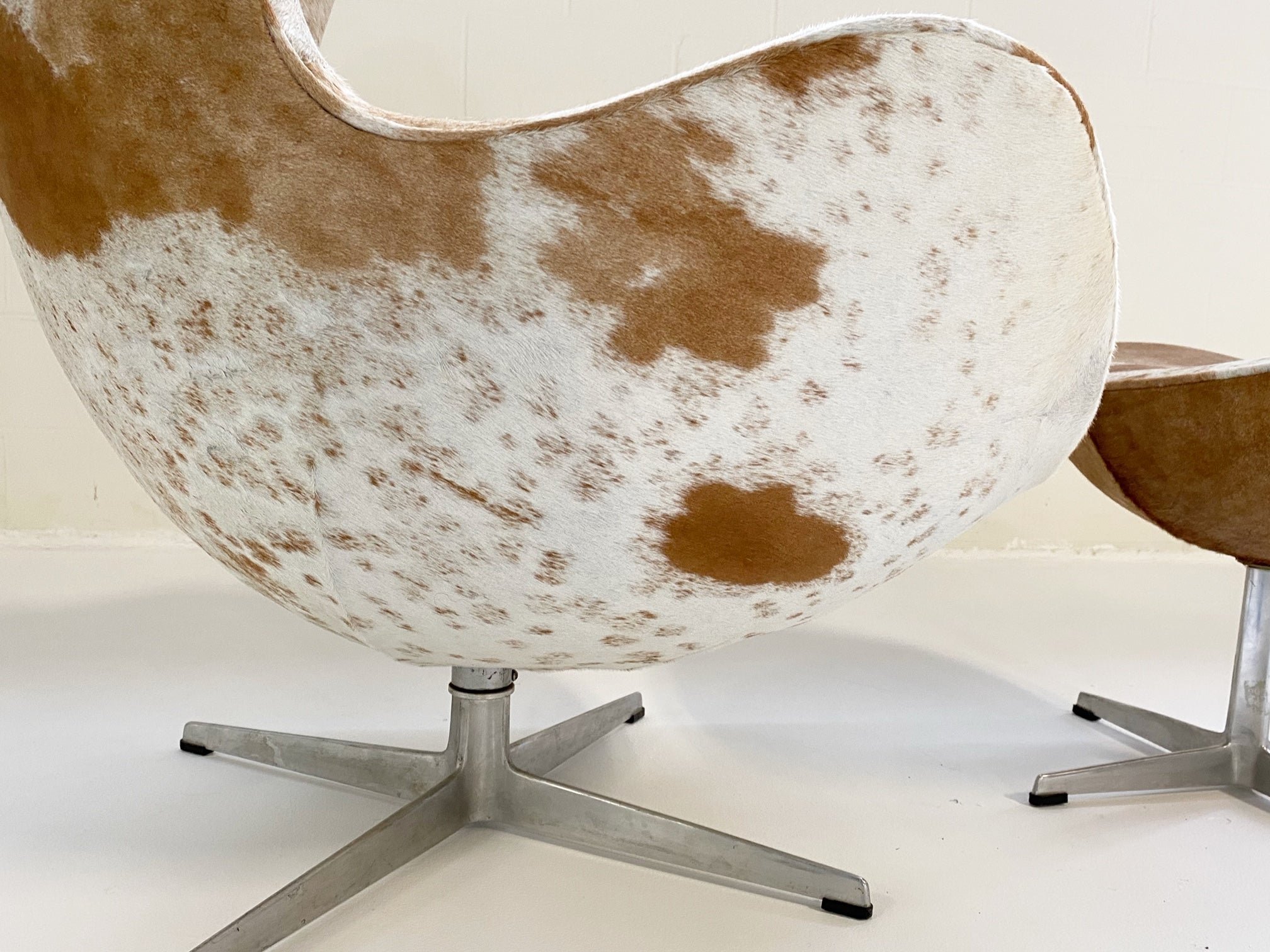 Egg Chair and Ottoman in Brazilian Cowhide - FORSYTH