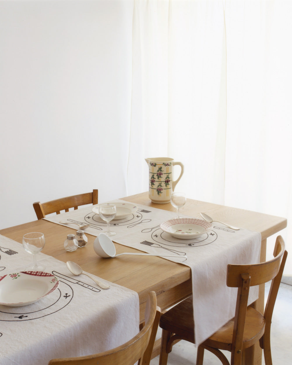 Double Placemats Assiettes Aubagne No. 1 - Black