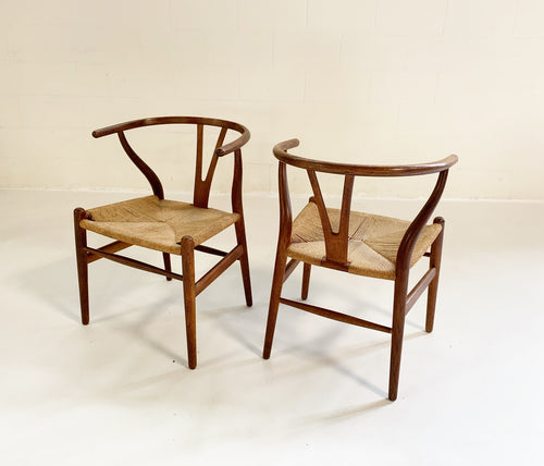 Model CH24 Wishbone Chairs, pair - FORSYTH