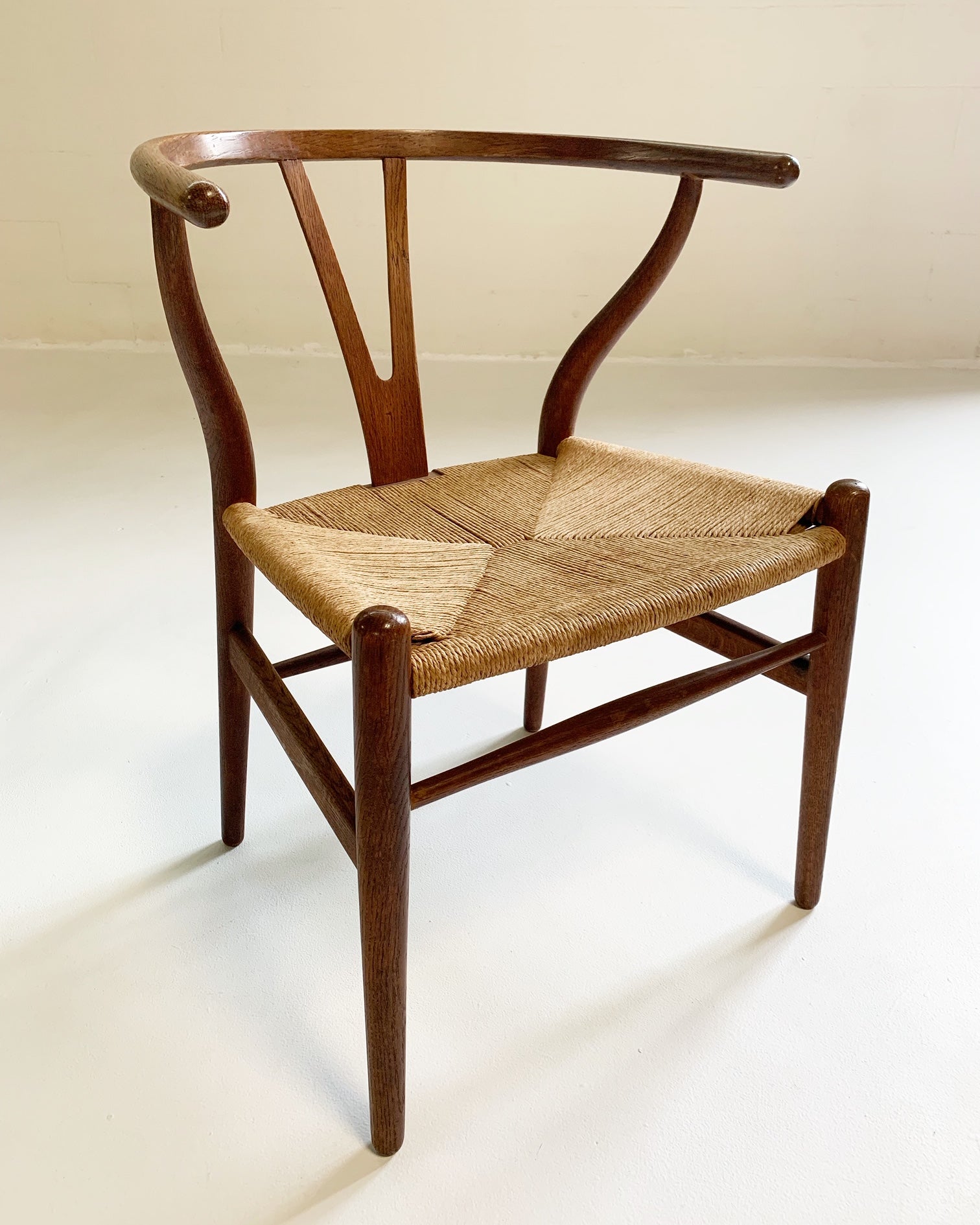 Model CH24 Wishbone Chairs, pair - FORSYTH