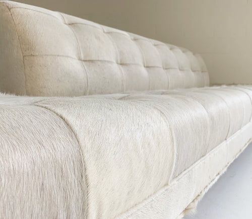 Sofa in Brazilian Cowhide - FORSYTH