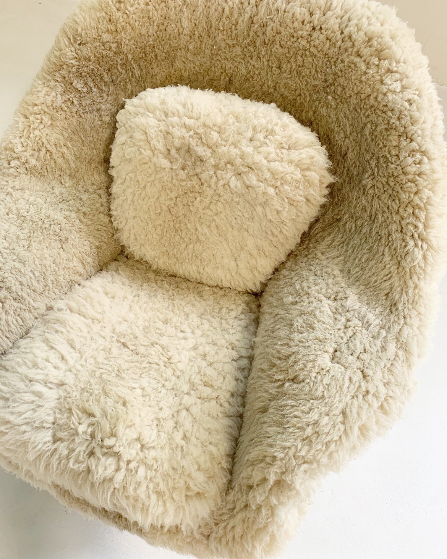 Womb Chair in California Sheepskin - FORSYTH