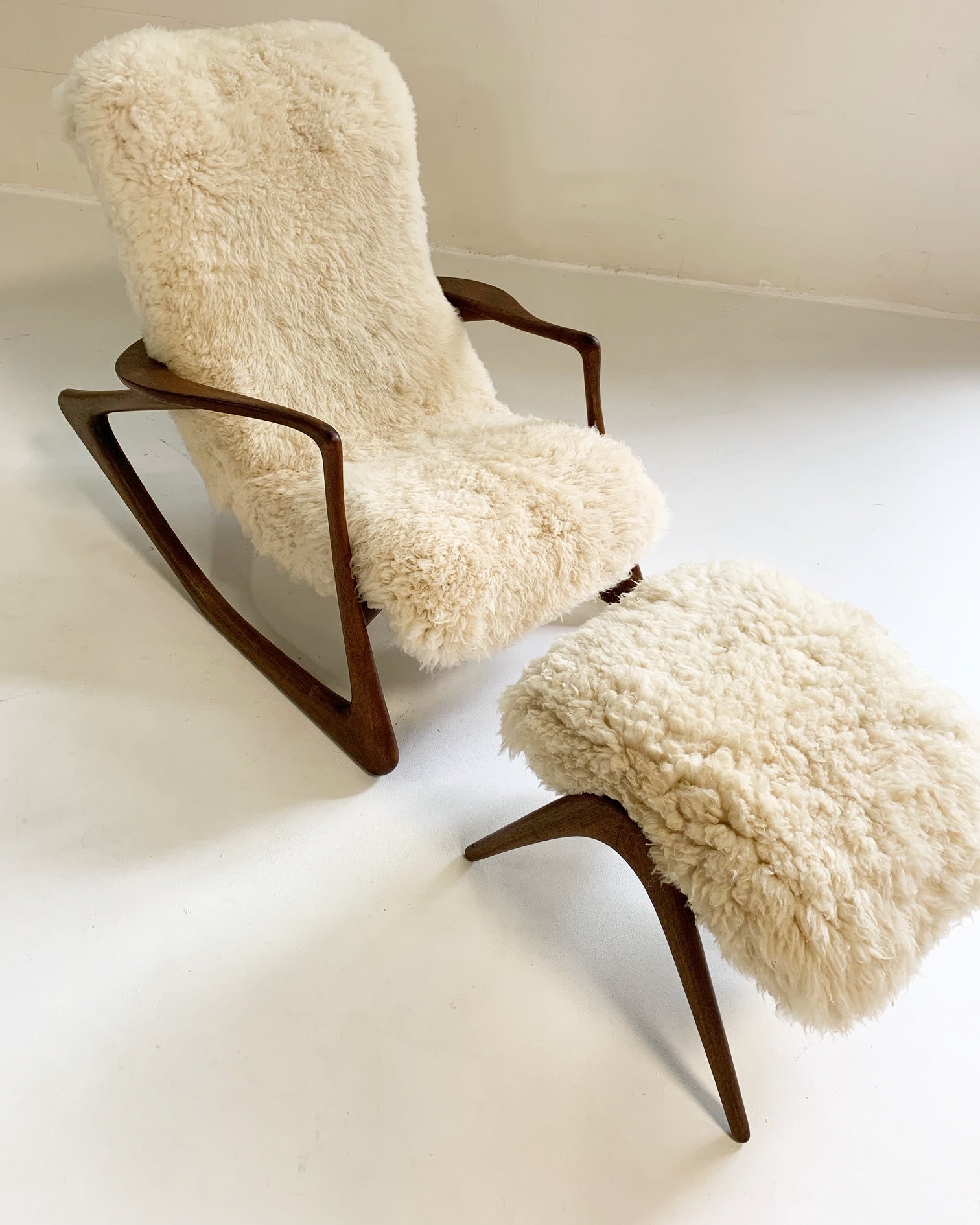 Rocking Chair and Ottoman in California Sheepskin - FORSYTH