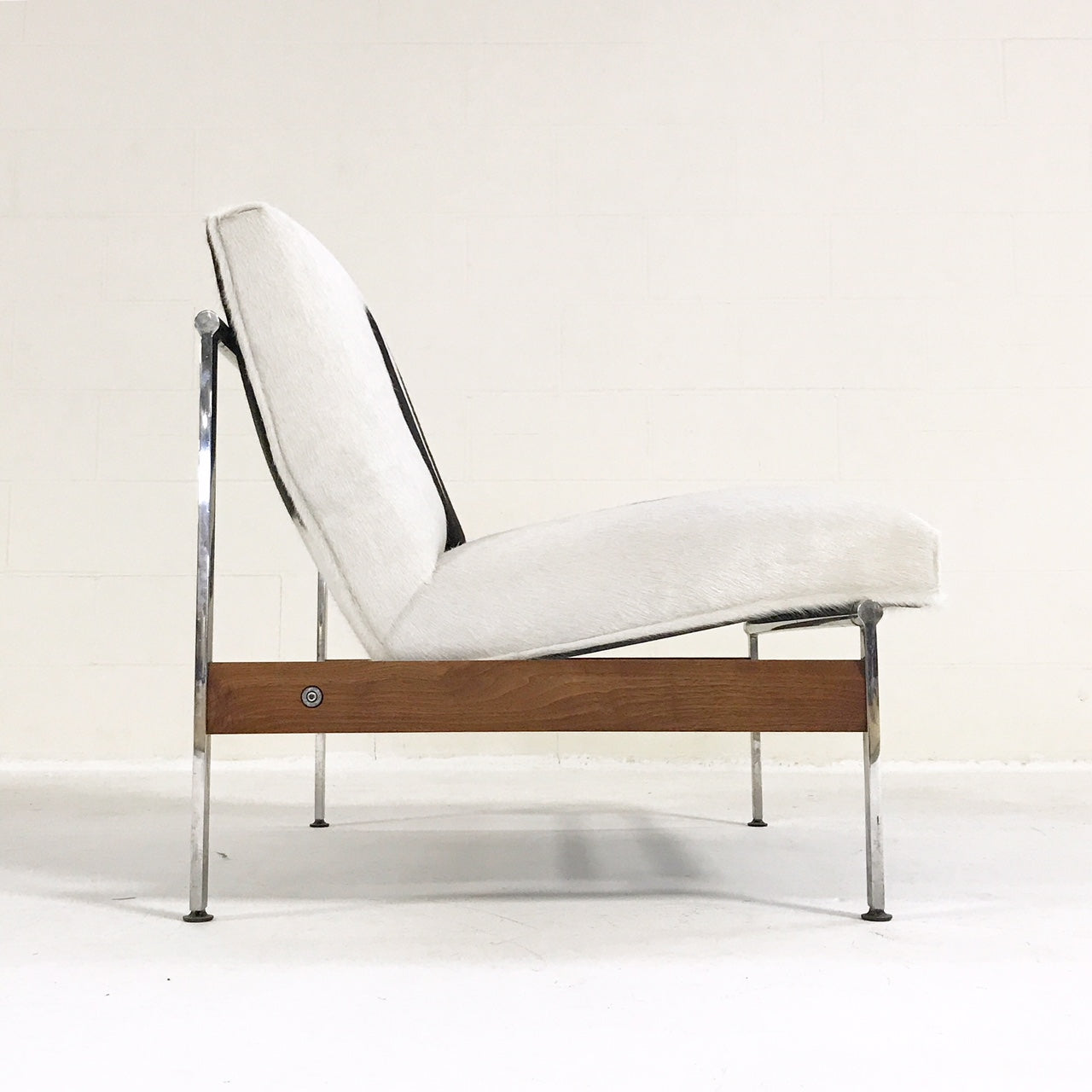 Lounge Chair in Brazilian Cowhide - FORSYTH
