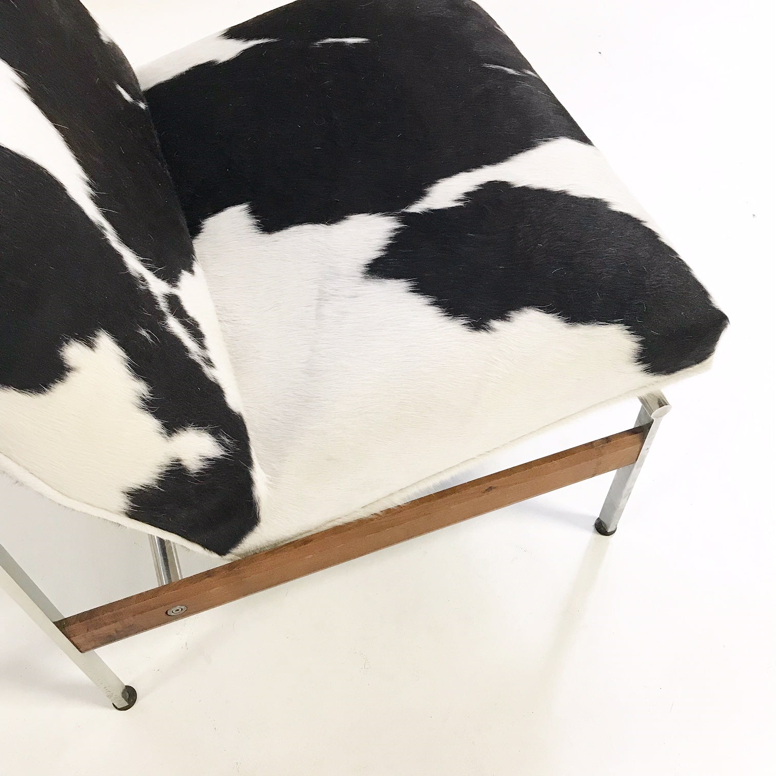 Lounge Chair in Brazilian Cowhide - FORSYTH