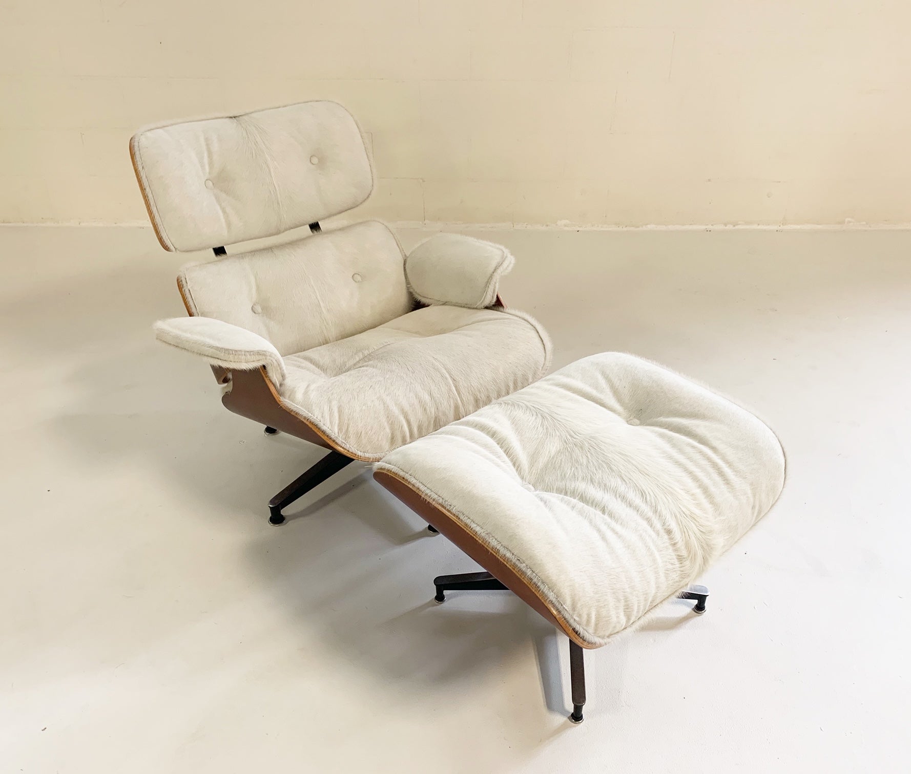 670 Lounge Chair and 671 Ottoman in Brazilian Cowhide - FORSYTH