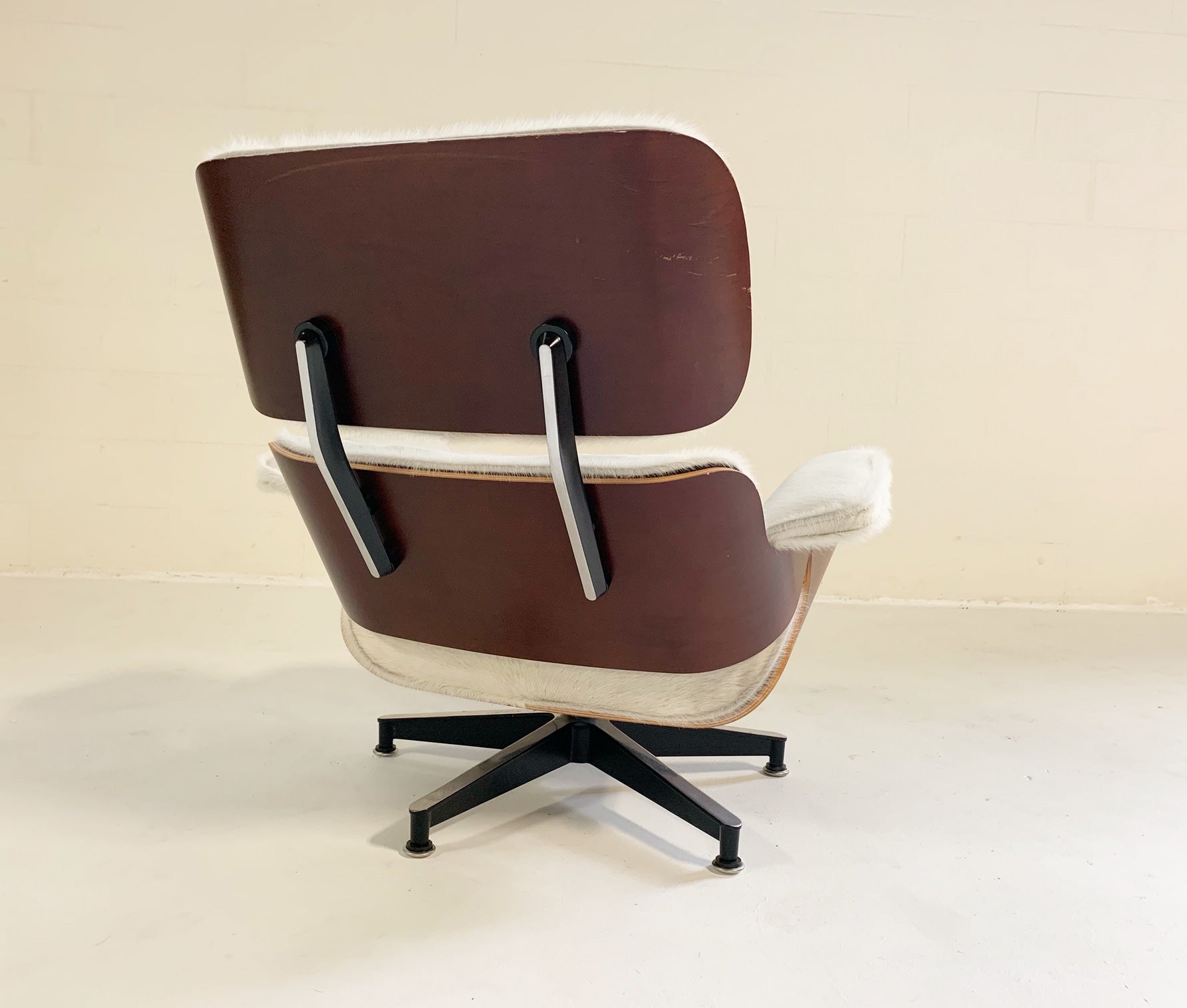 670 Lounge Chair and 671 Ottoman in Brazilian Cowhide - FORSYTH