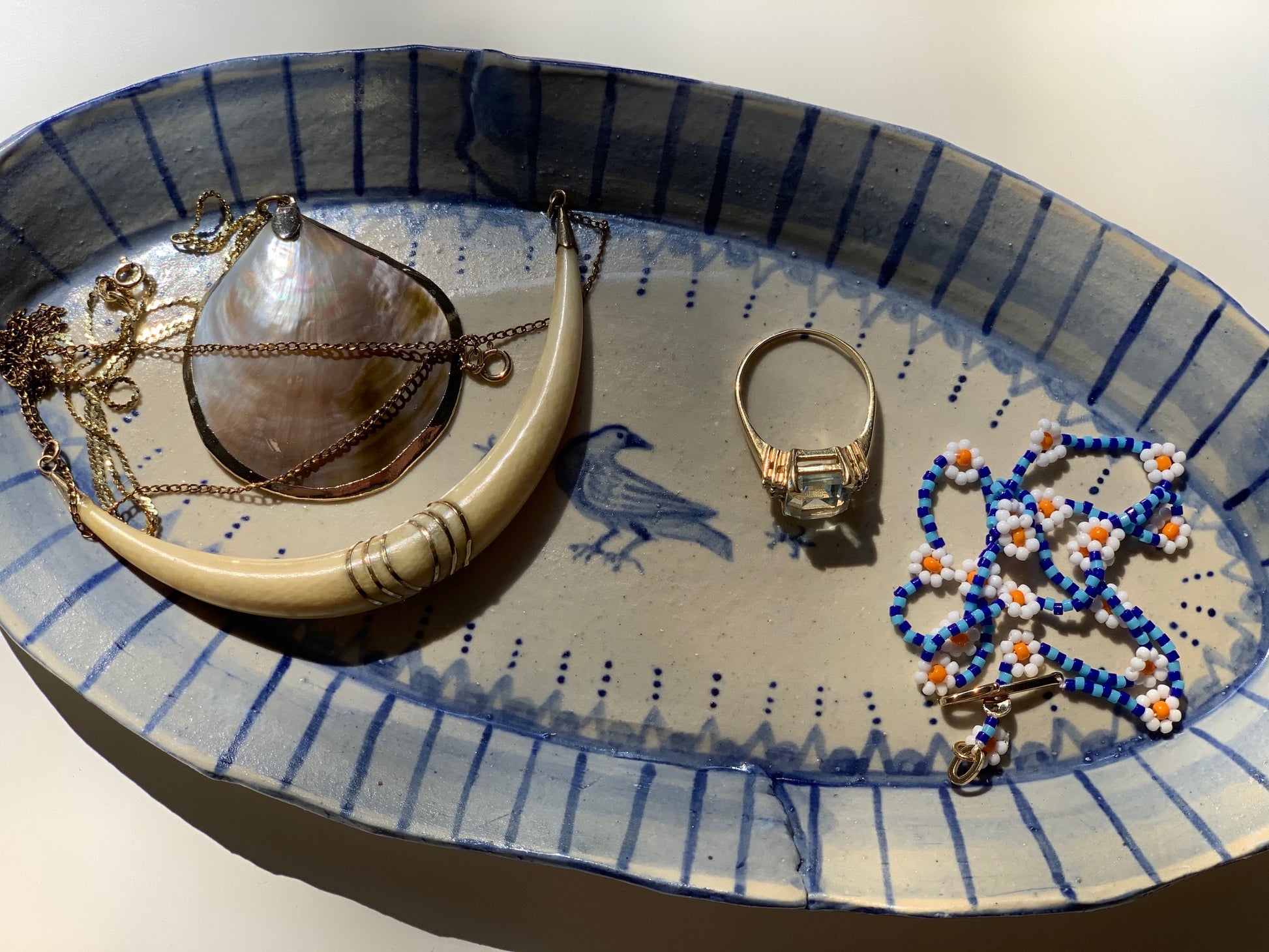 Raven Small Platter. - FORSYTH