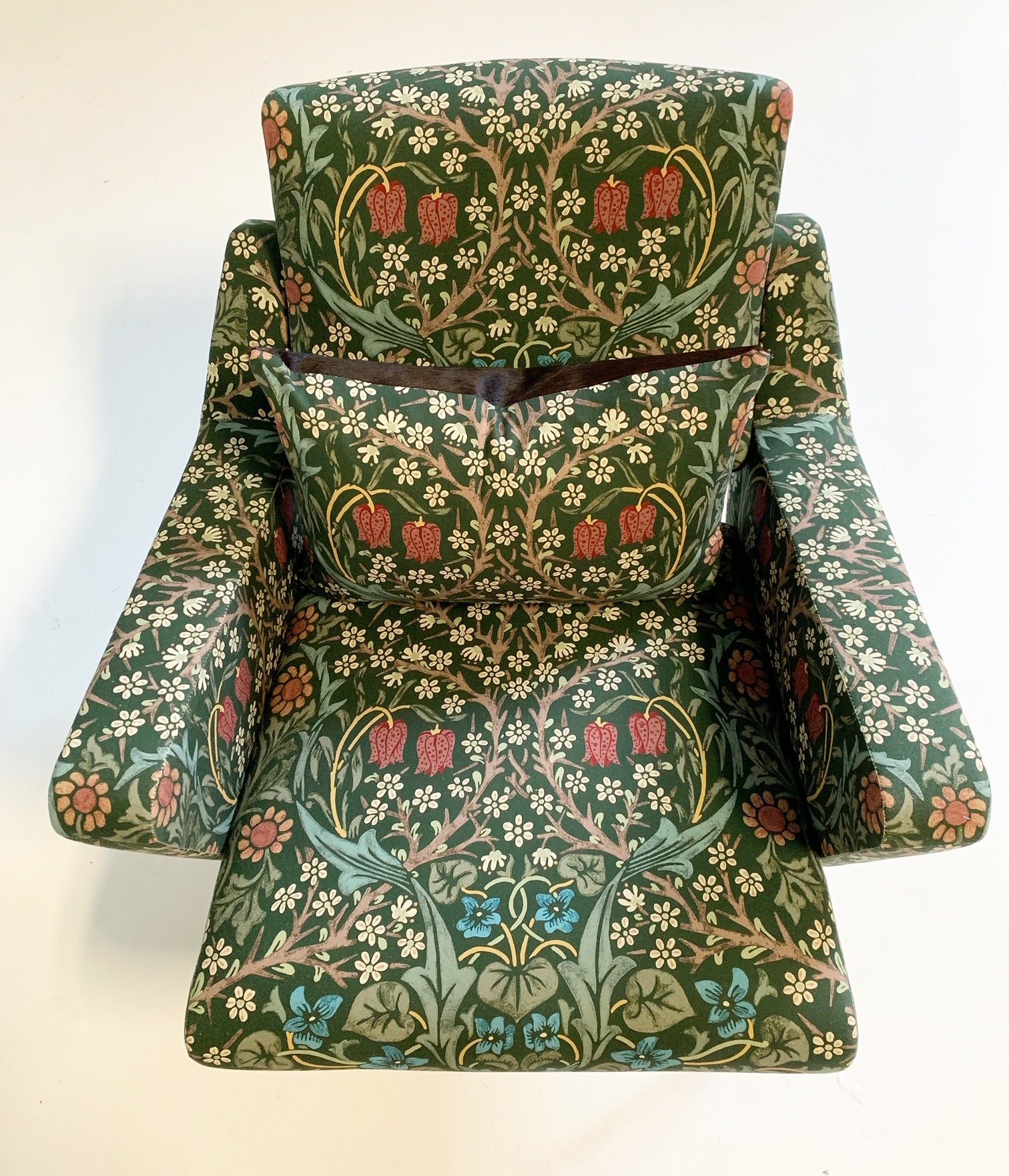 c. 1955 French Lounge Chairs in William Morris Blackthorn, pair - FORSYTH