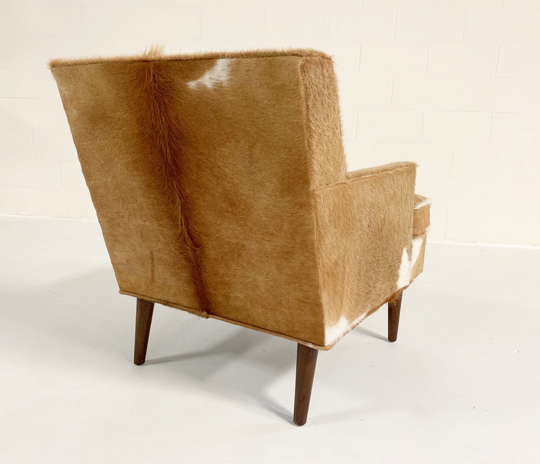 Lounge Chair in Brazilian Cowhide - FORSYTH