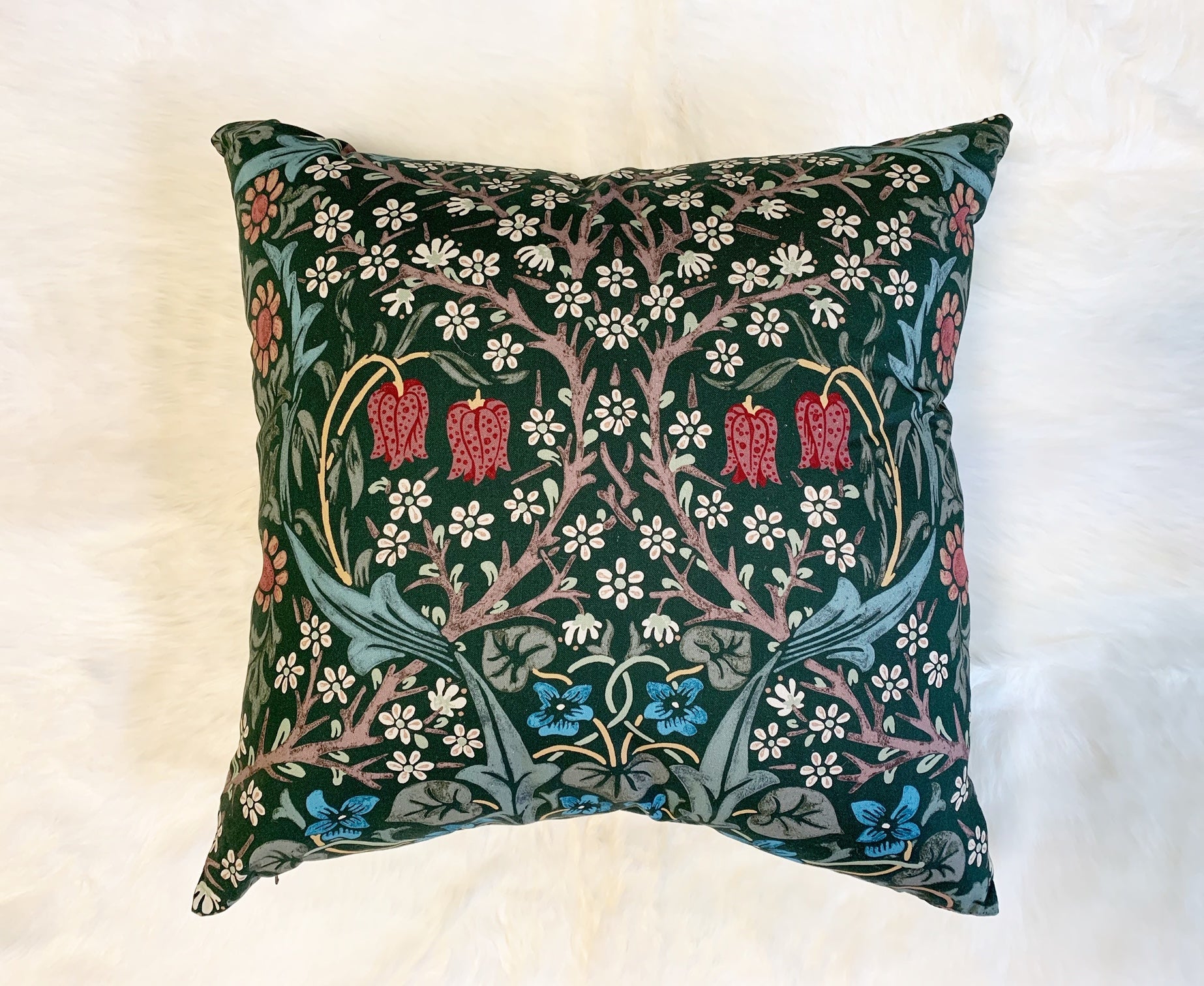 William Morris Blackthorn Pillow, 20" - FORSYTH