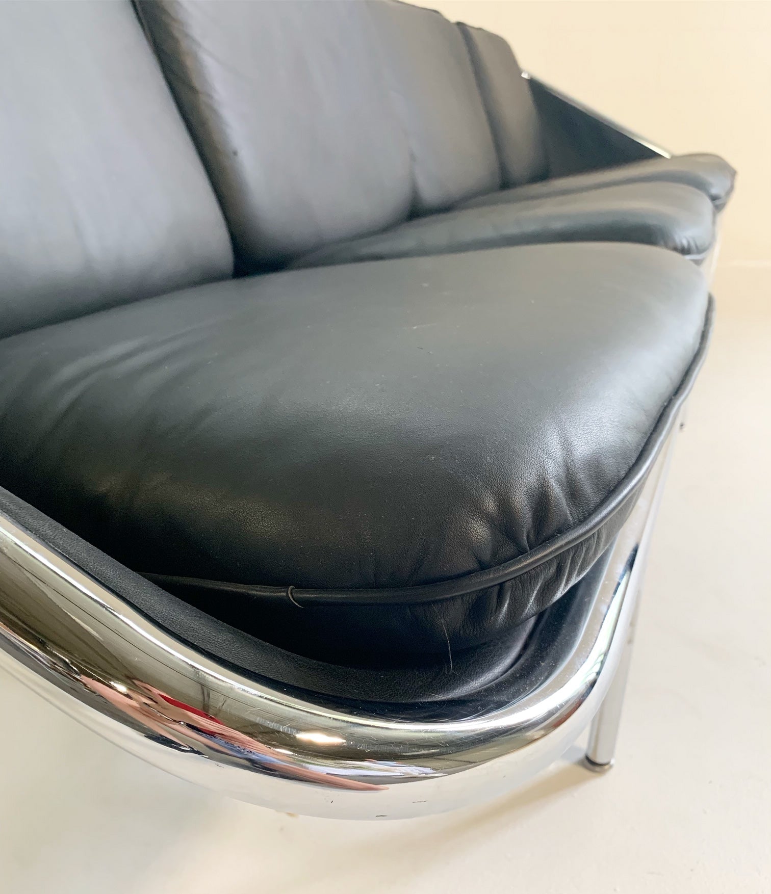 Model 6833 Sling Sofa - FORSYTH