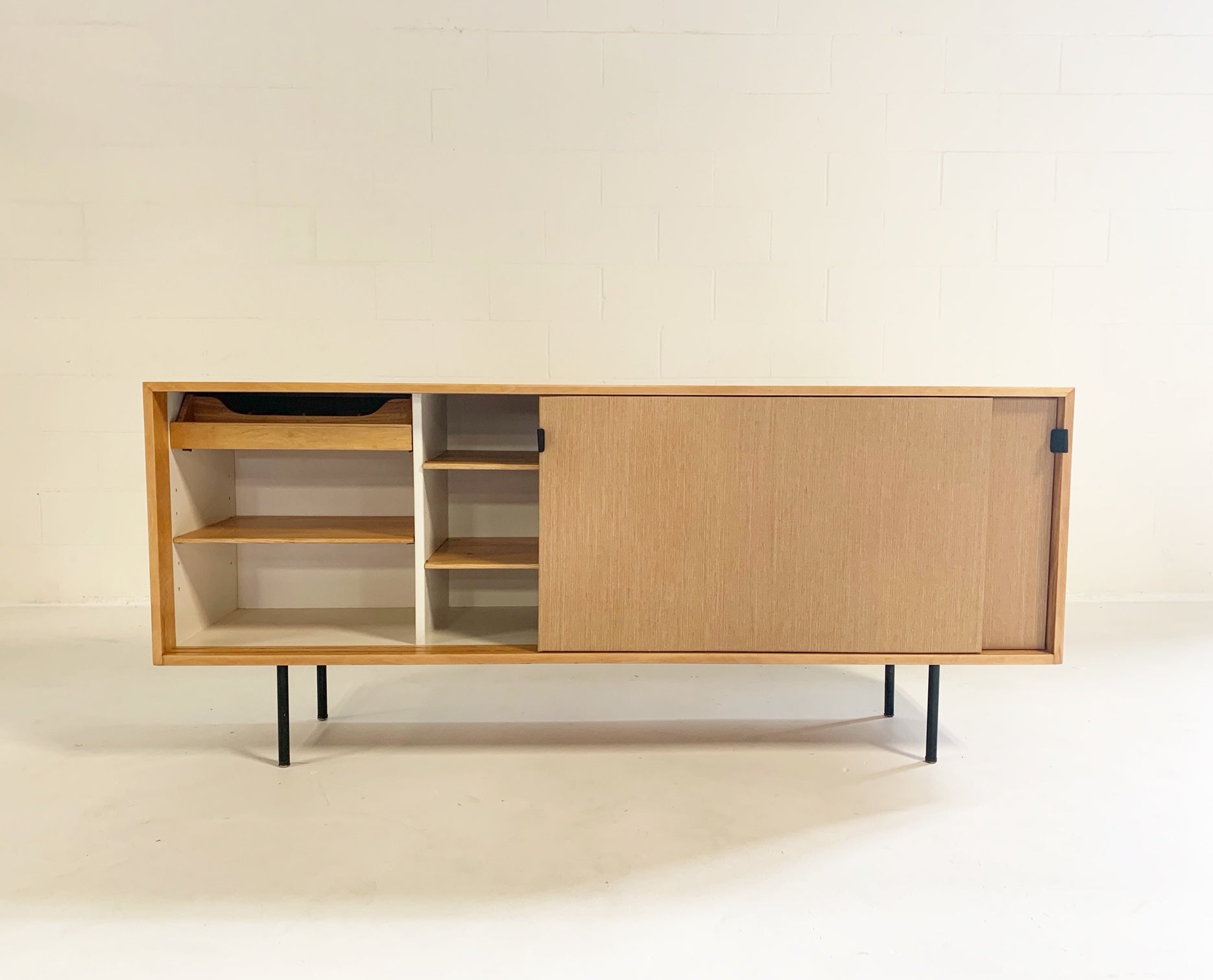 Model 116 Cabinet - FORSYTH