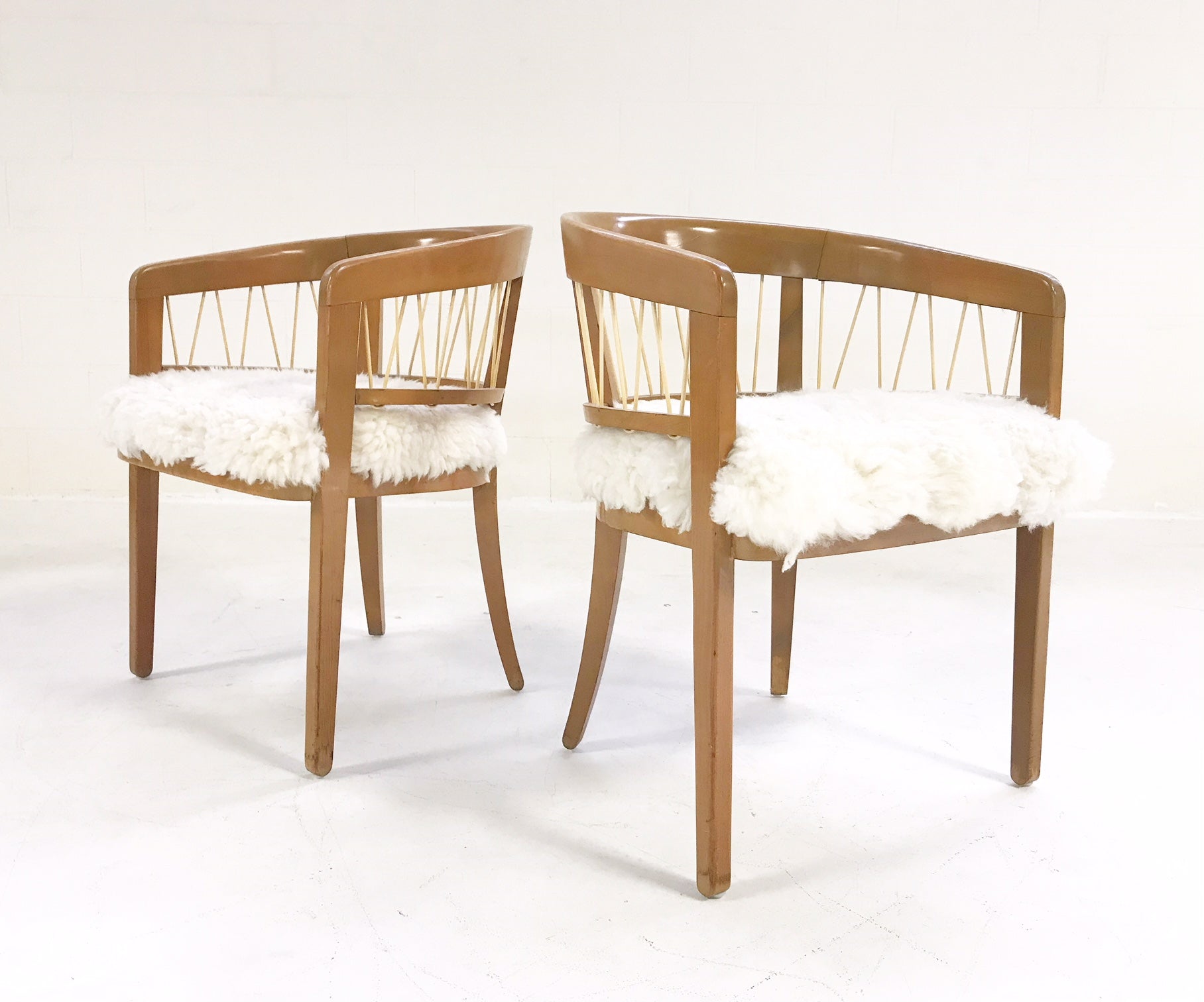 Armchairs in Brazilian Sheepskin, pair - FORSYTH