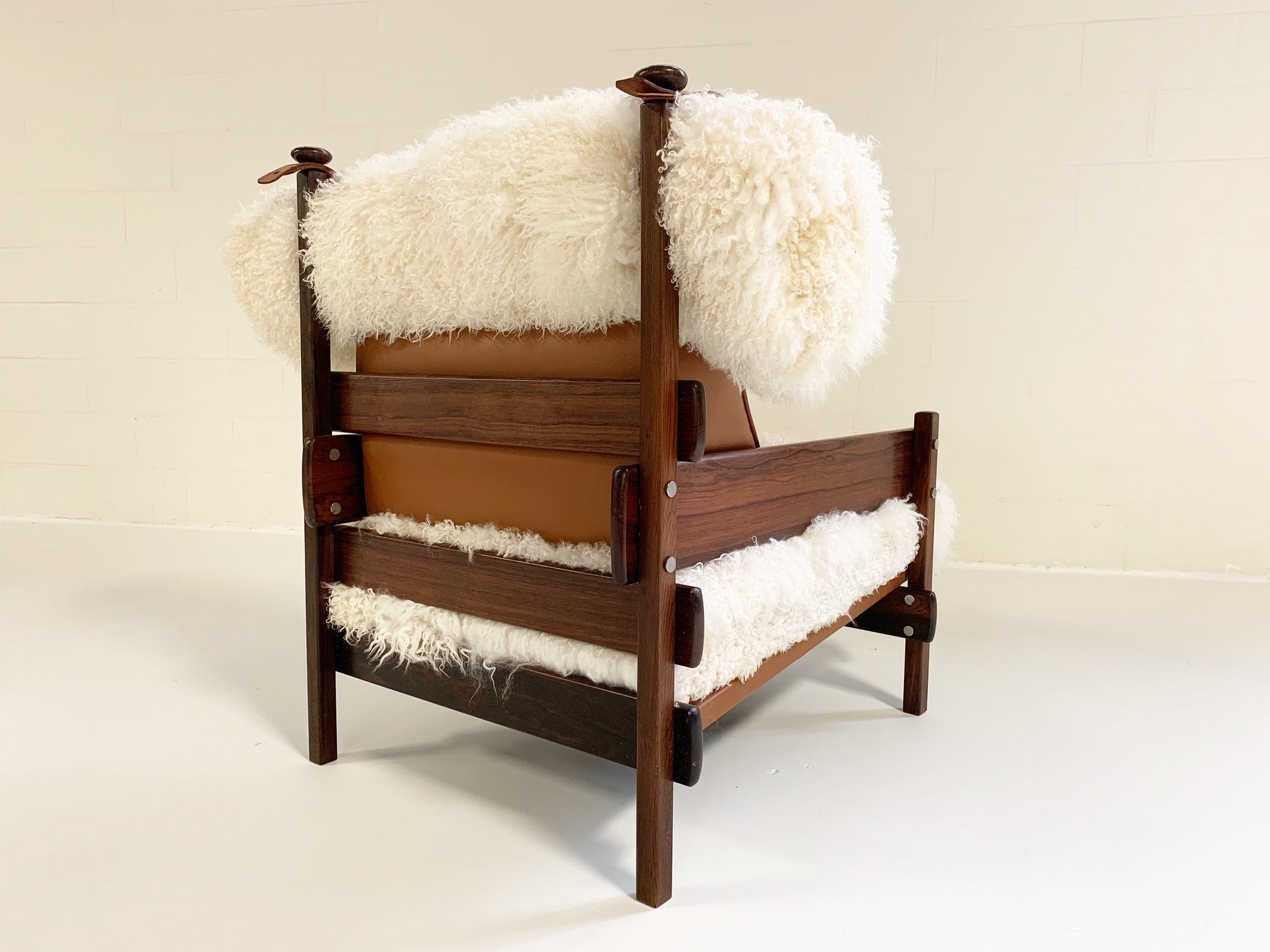 Jacaranda Tonico Chair in Gotland Sheepskin and Loro Piana Leather - FORSYTH