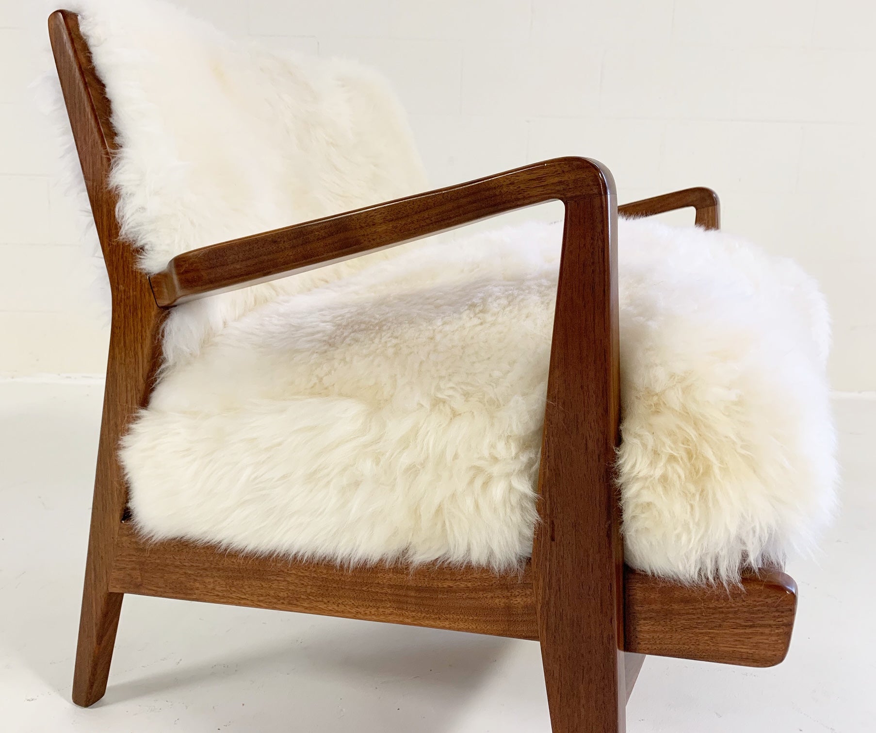 Lounge Chairs & Ottoman in Brazilian Sheepskin - FORSYTH