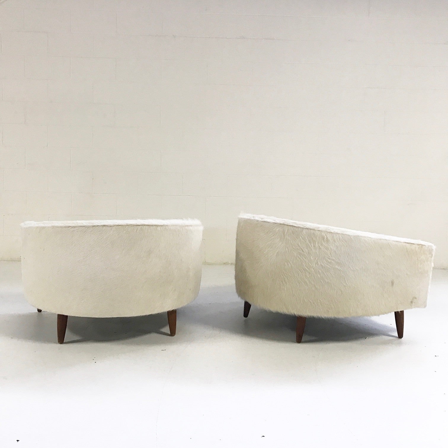 Cloud Chairs in Brazilian Cowhide, pair - FORSYTH