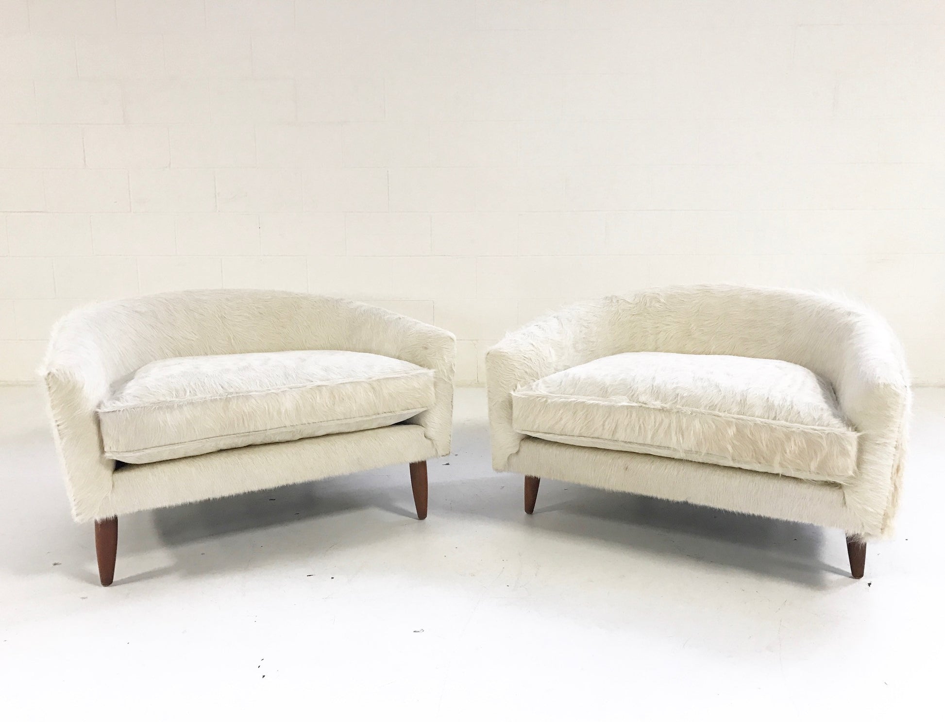 Cloud Chairs in Brazilian Cowhide, pair - FORSYTH