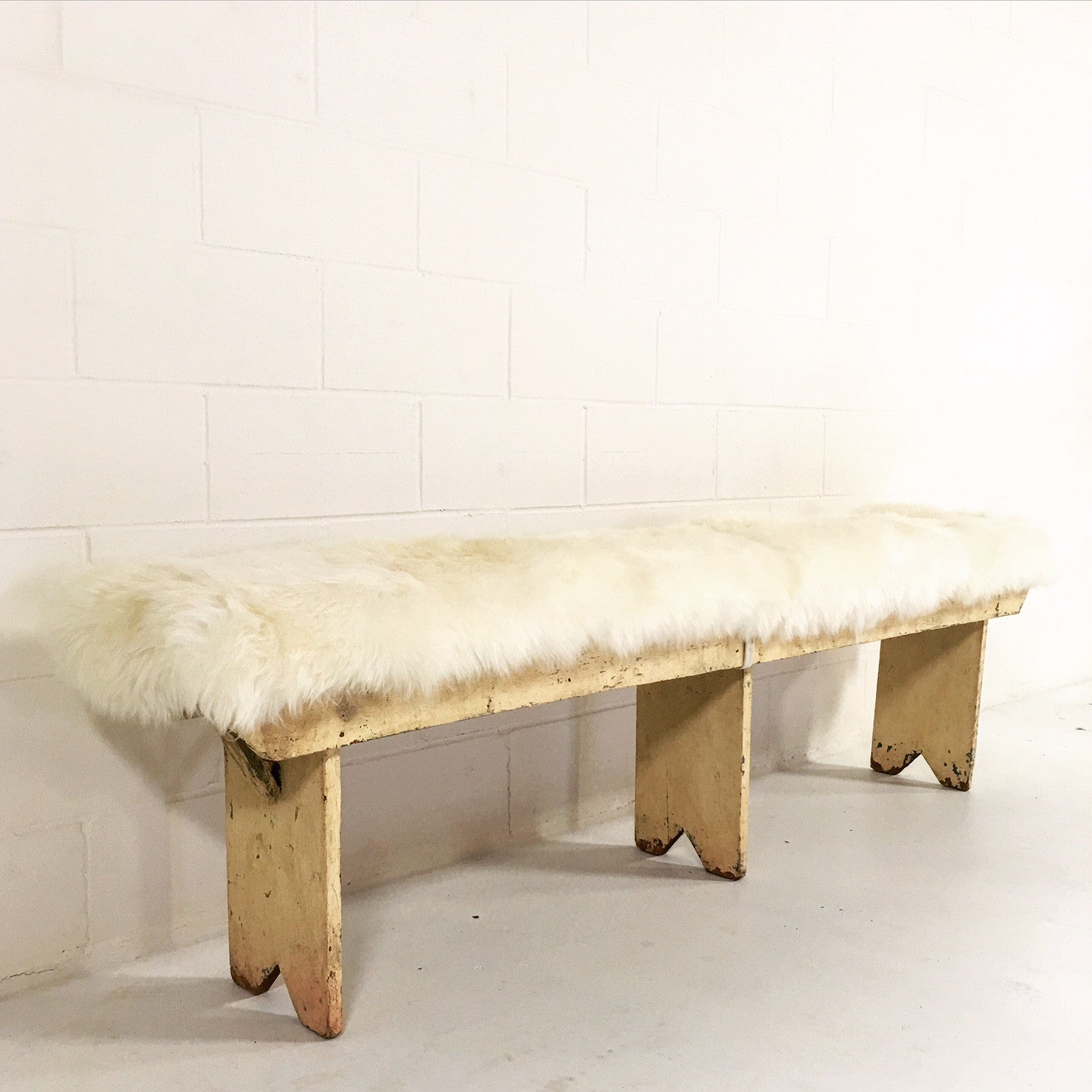 Farmhouse Bench with Sheepskin Cushion - FORSYTH