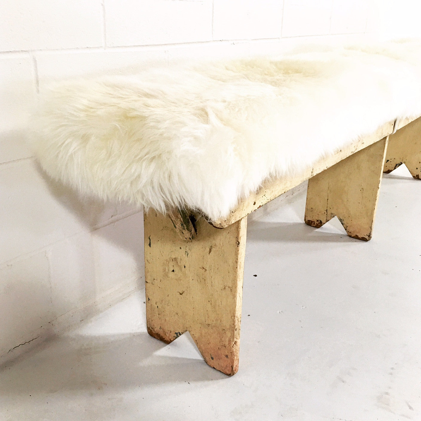 Farmhouse Bench with Sheepskin Cushion - FORSYTH