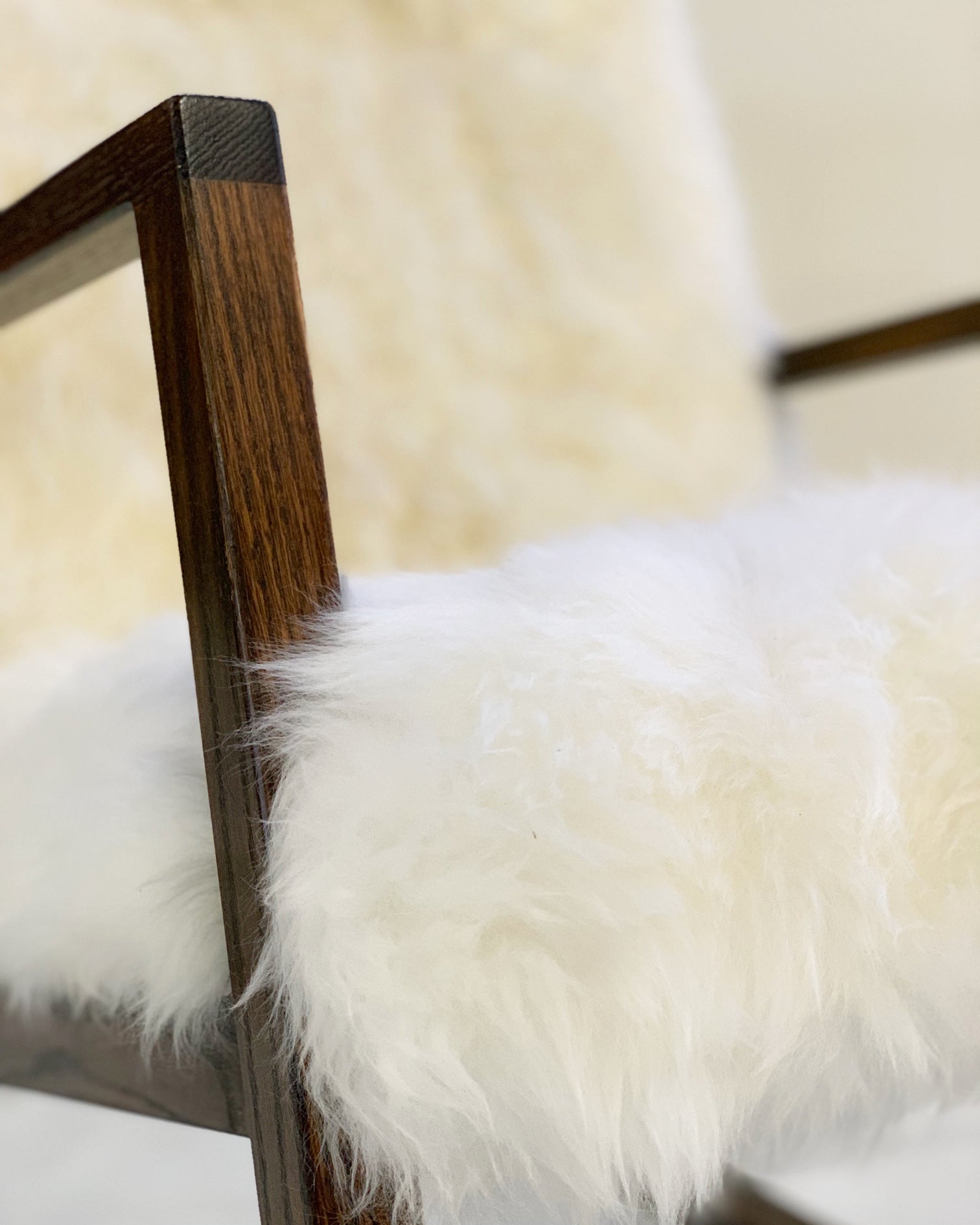 Rocking Chair in Brazilian Sheepskin - FORSYTH
