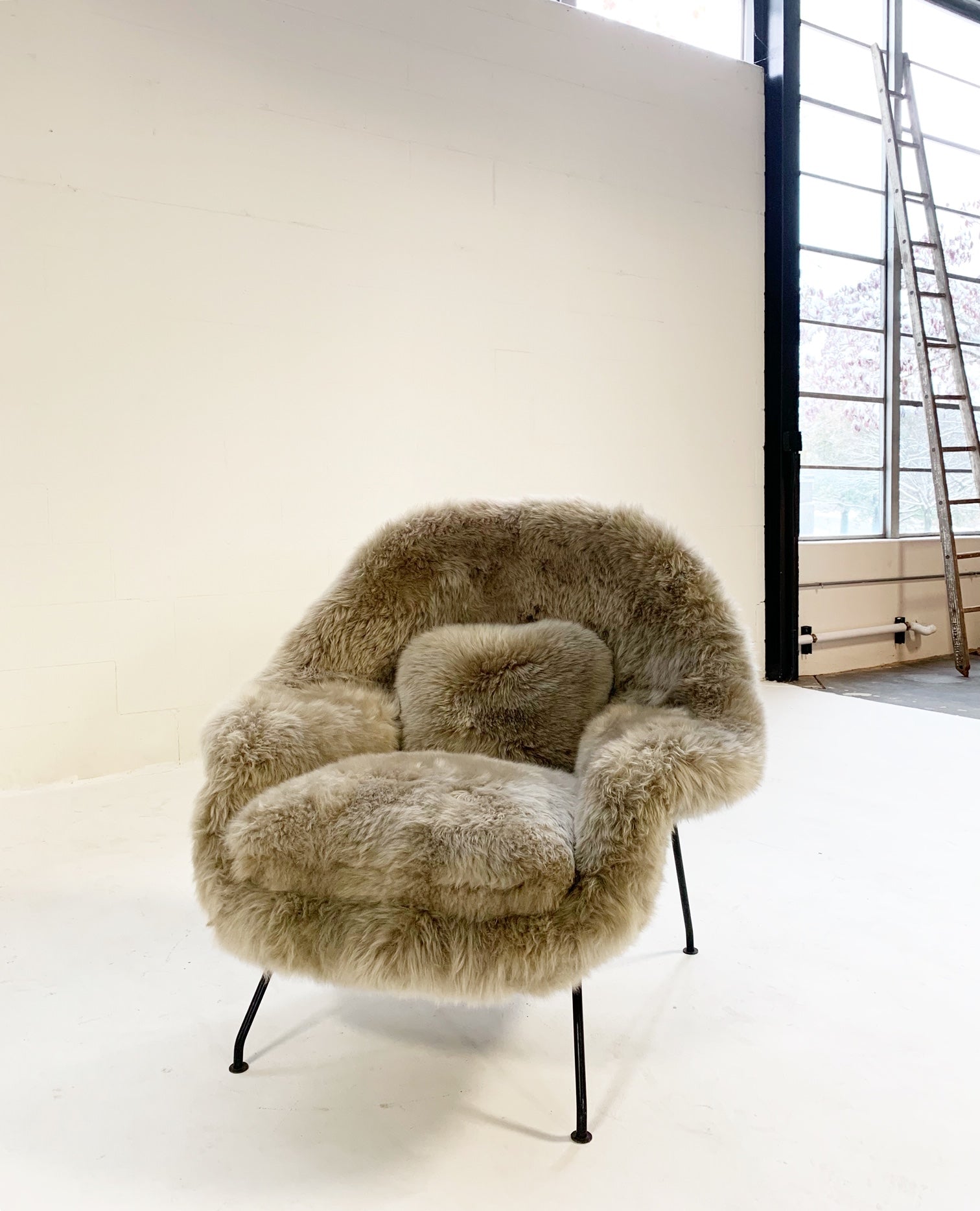 Womb Chair in New Zealand Sheepskin - FORSYTH