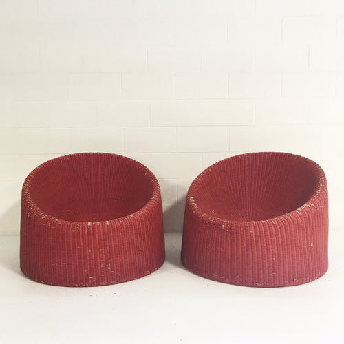 Rattan Lounge Chairs with Sheepskins, pair - FORSYTH