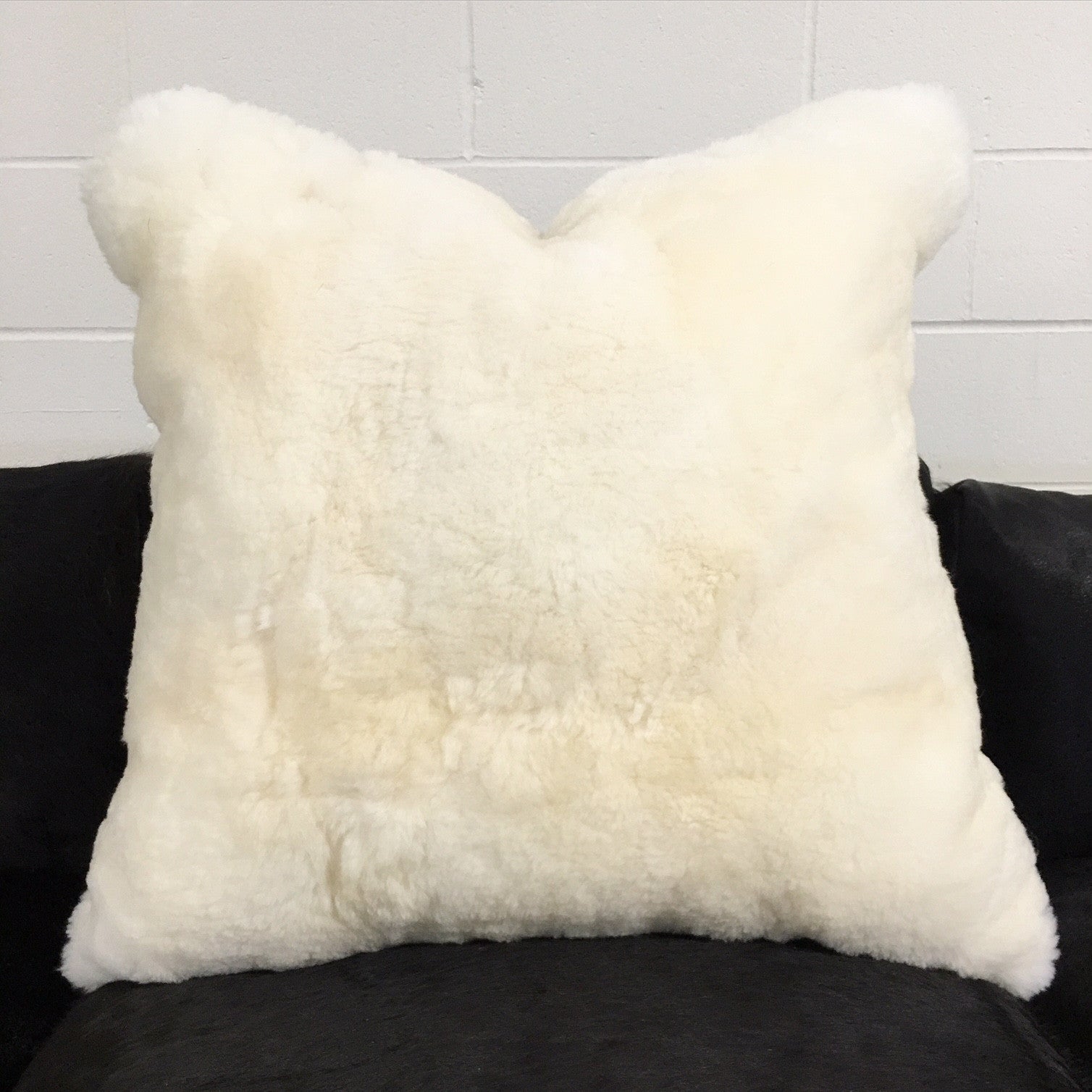 Alpaca Pillow - FORSYTH