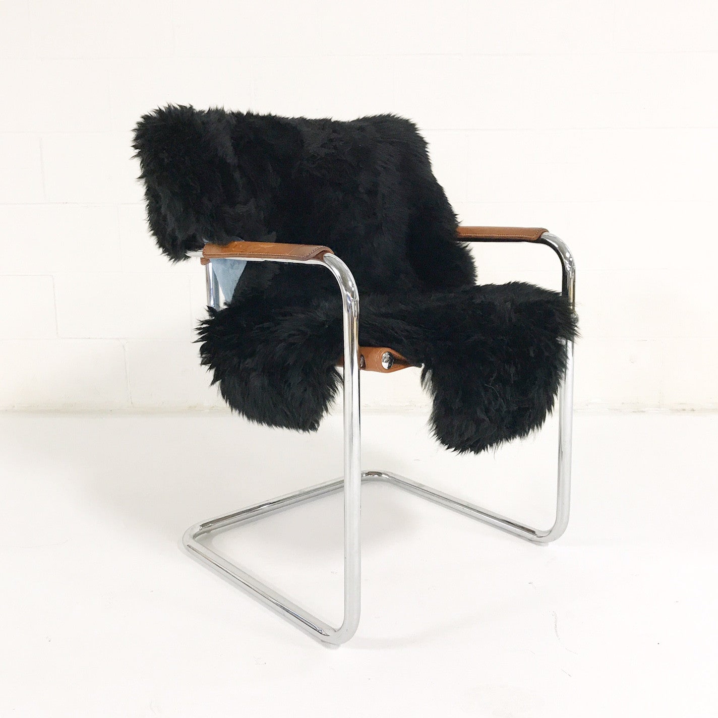 Brazilian Sheepskin Rug - Black - FORSYTH