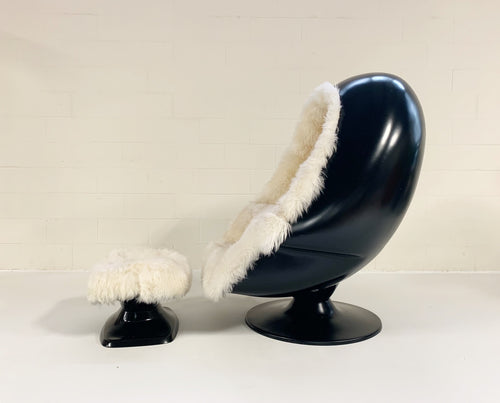 Alpha Egg Chair and Ottoman in New Zealand Sheepskin - FORSYTH