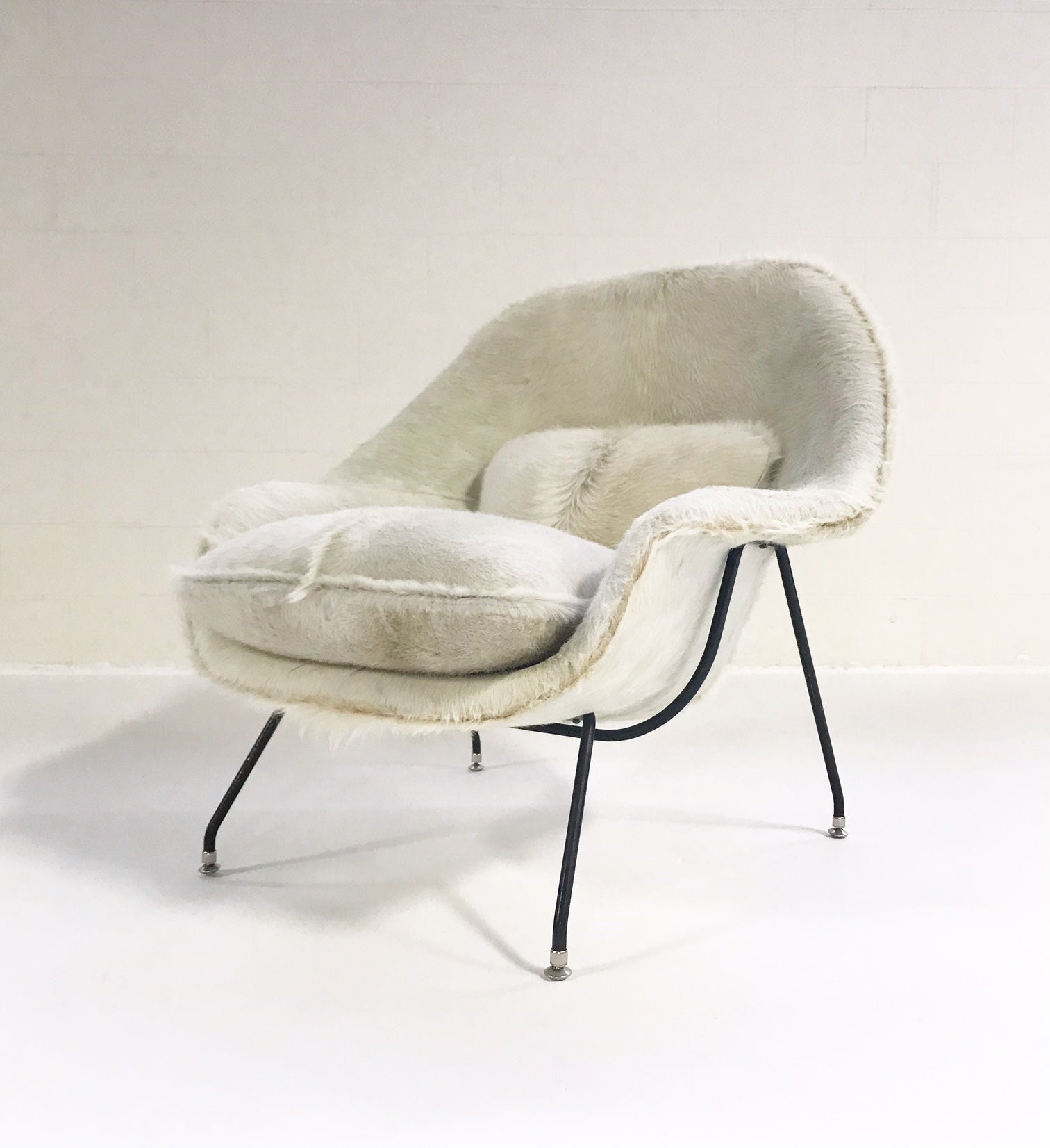 Womb Chair in Brazilian Cowhide - FORSYTH