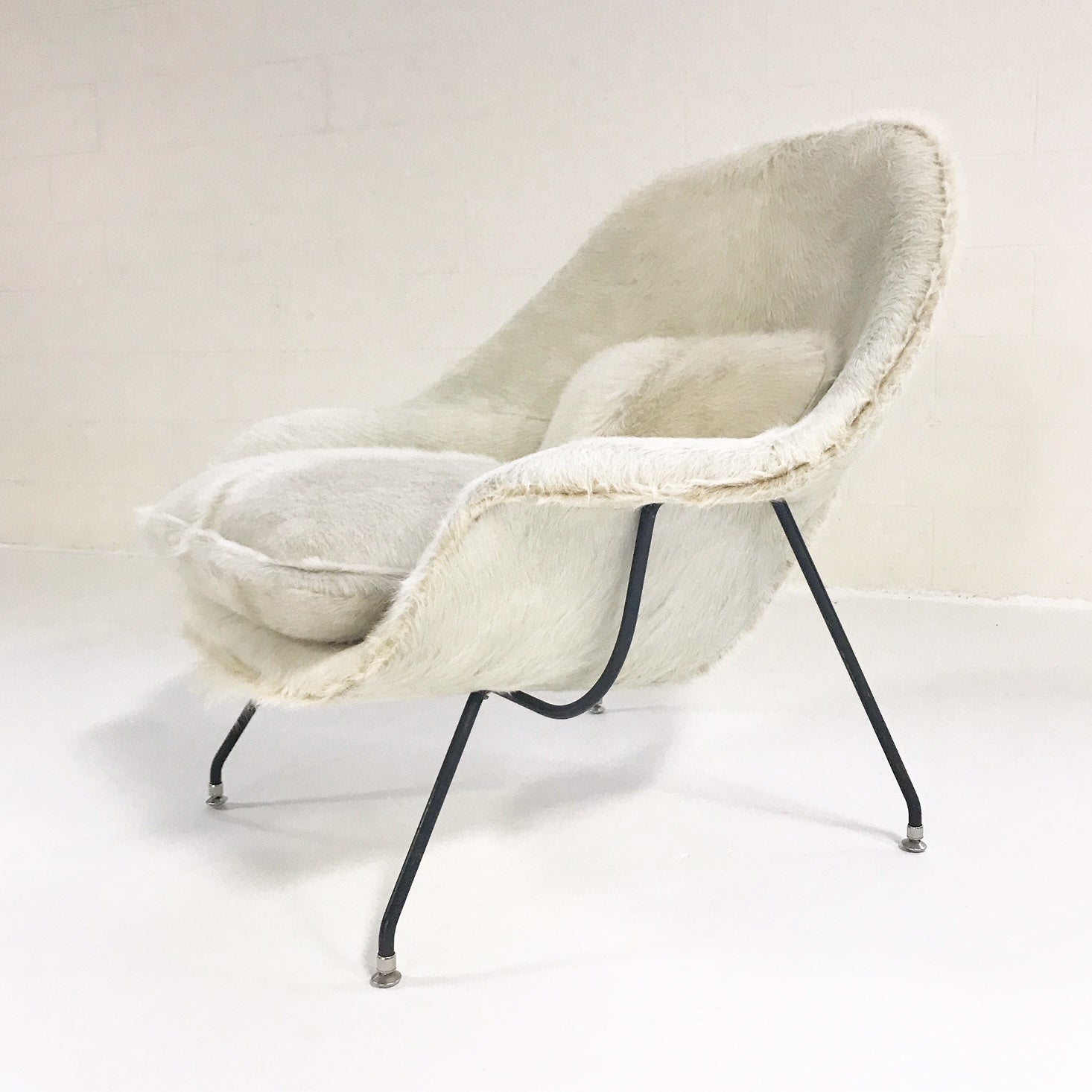 Womb Chair in Brazilian Cowhide - FORSYTH