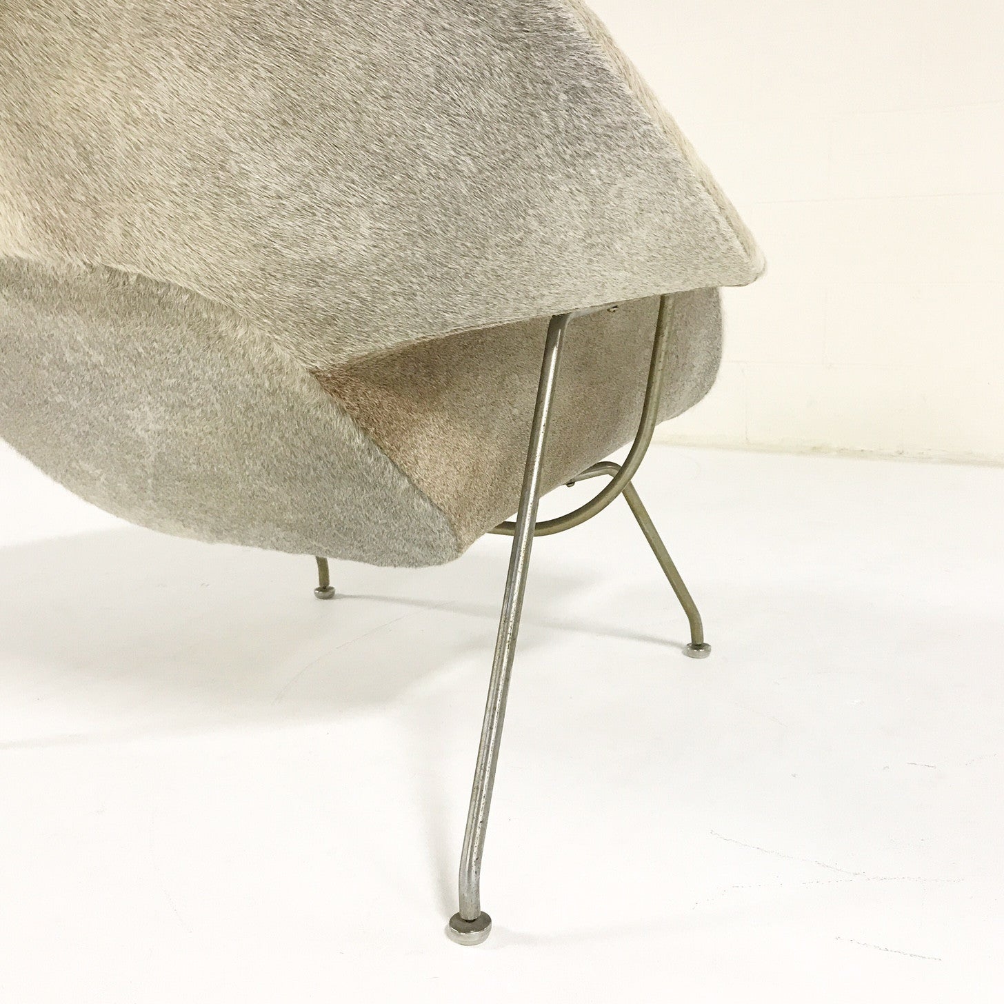 Womb Chair in Brazilian Cowhide - FORSYTH