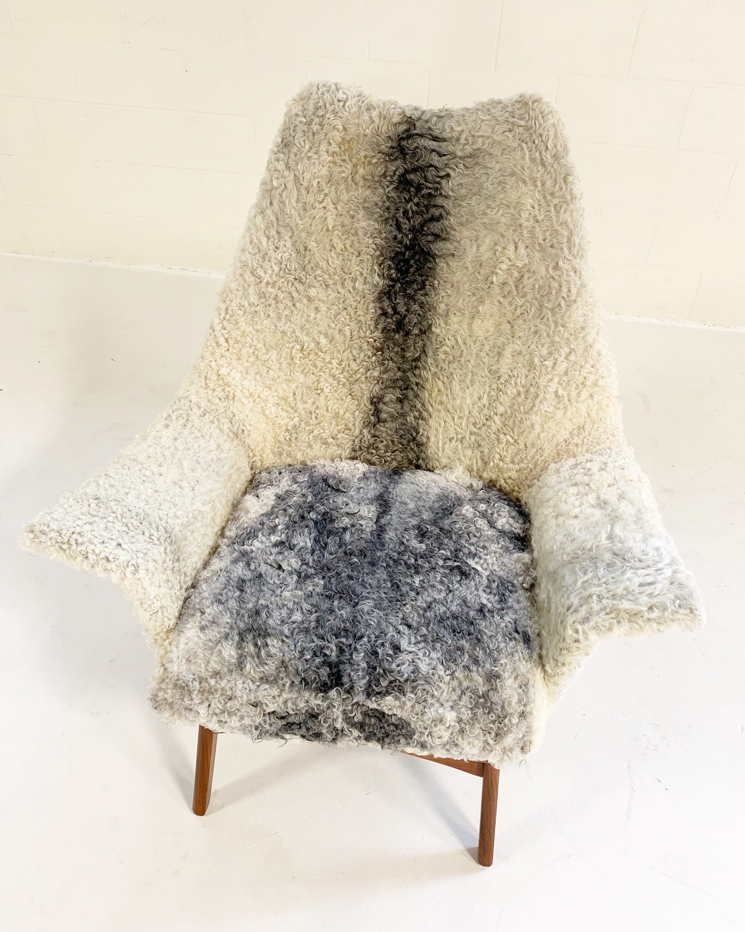 1611 C Lounge Chair in Gotland Sheepskin - FORSYTH