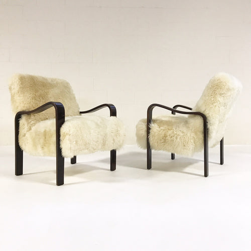 Armchairs in Brazilian Sheepskin, pair - FORSYTH