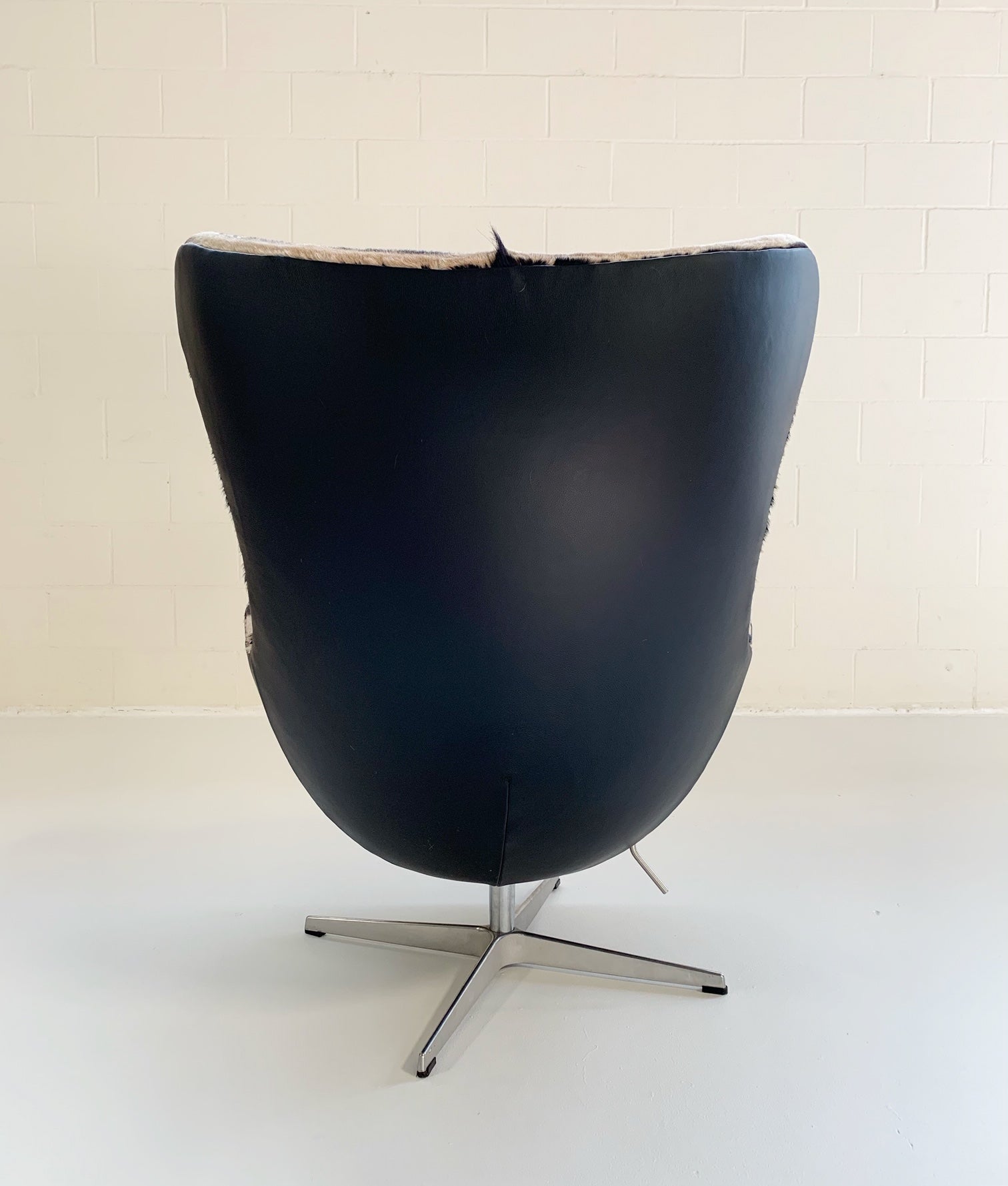 Egg Chair in Zebra Hide and Leather - FORSYTH