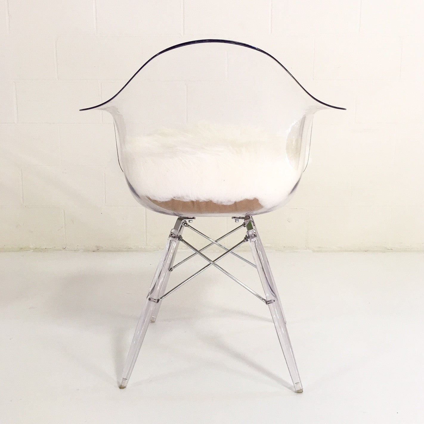 Mid-Century Style Lucite Chairs with Sheepskin Cushions, set of 4 - FORSYTH