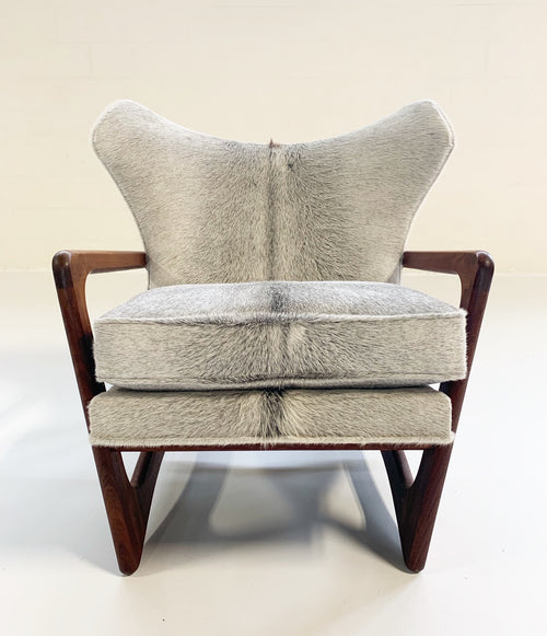 Model 2466-C Lounge Chair in Brazilian Cowhide - FORSYTH