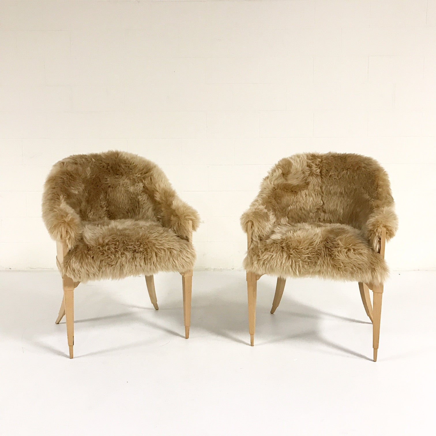 Barrel Chairs in New Zealand Sheepskin, pair - FORSYTH