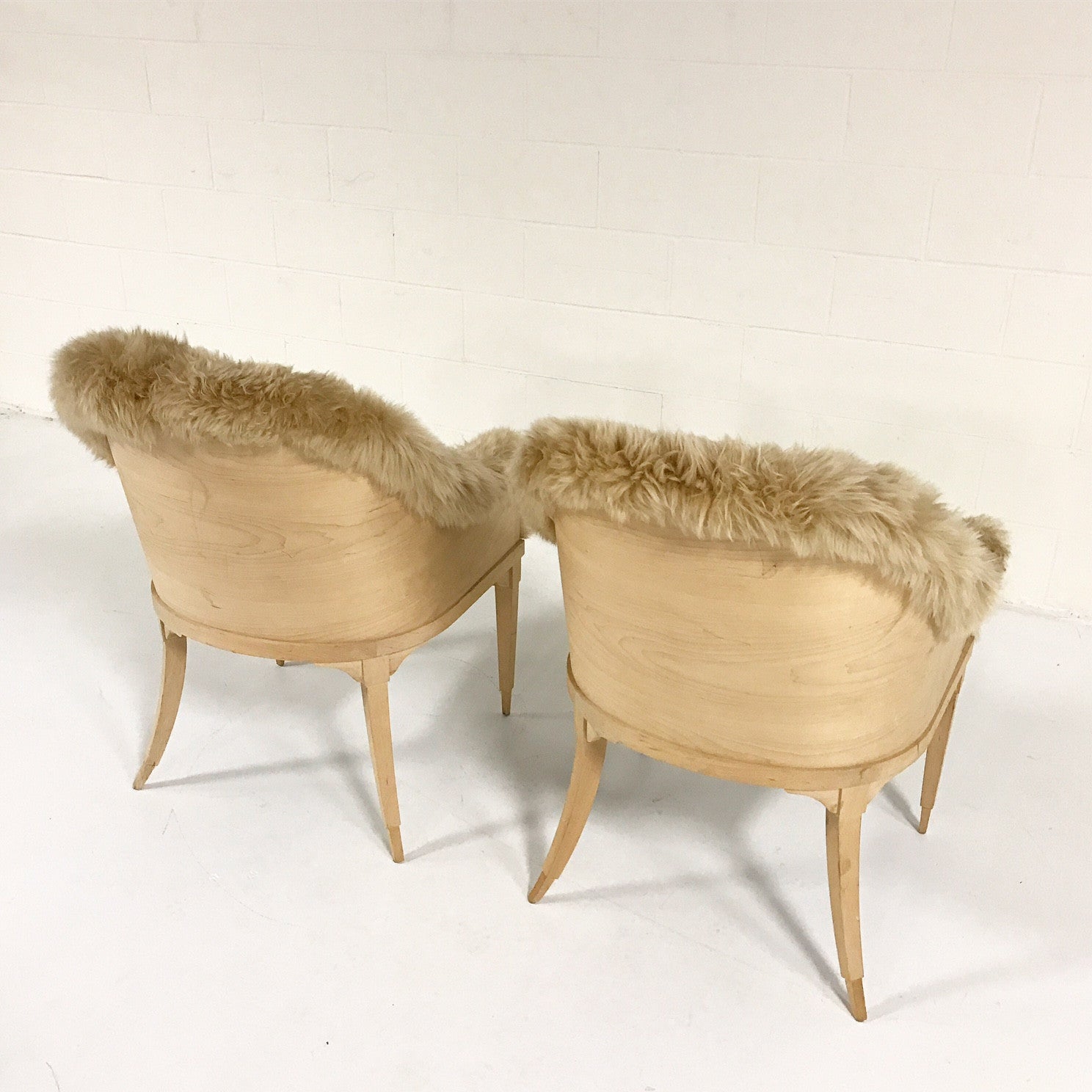 Barrel Chairs in New Zealand Sheepskin, pair - FORSYTH