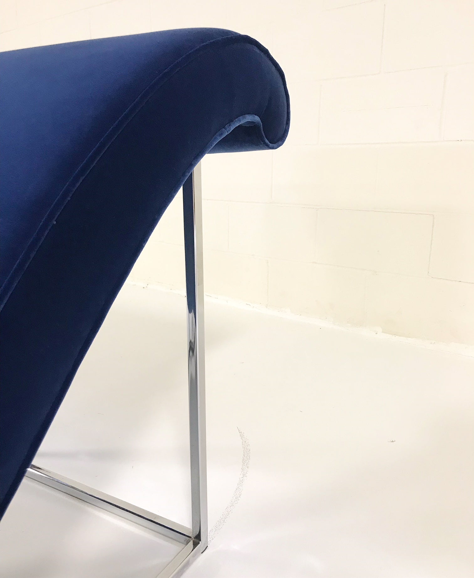 Chaise Lounge in Loro Piana Velvet - FORSYTH