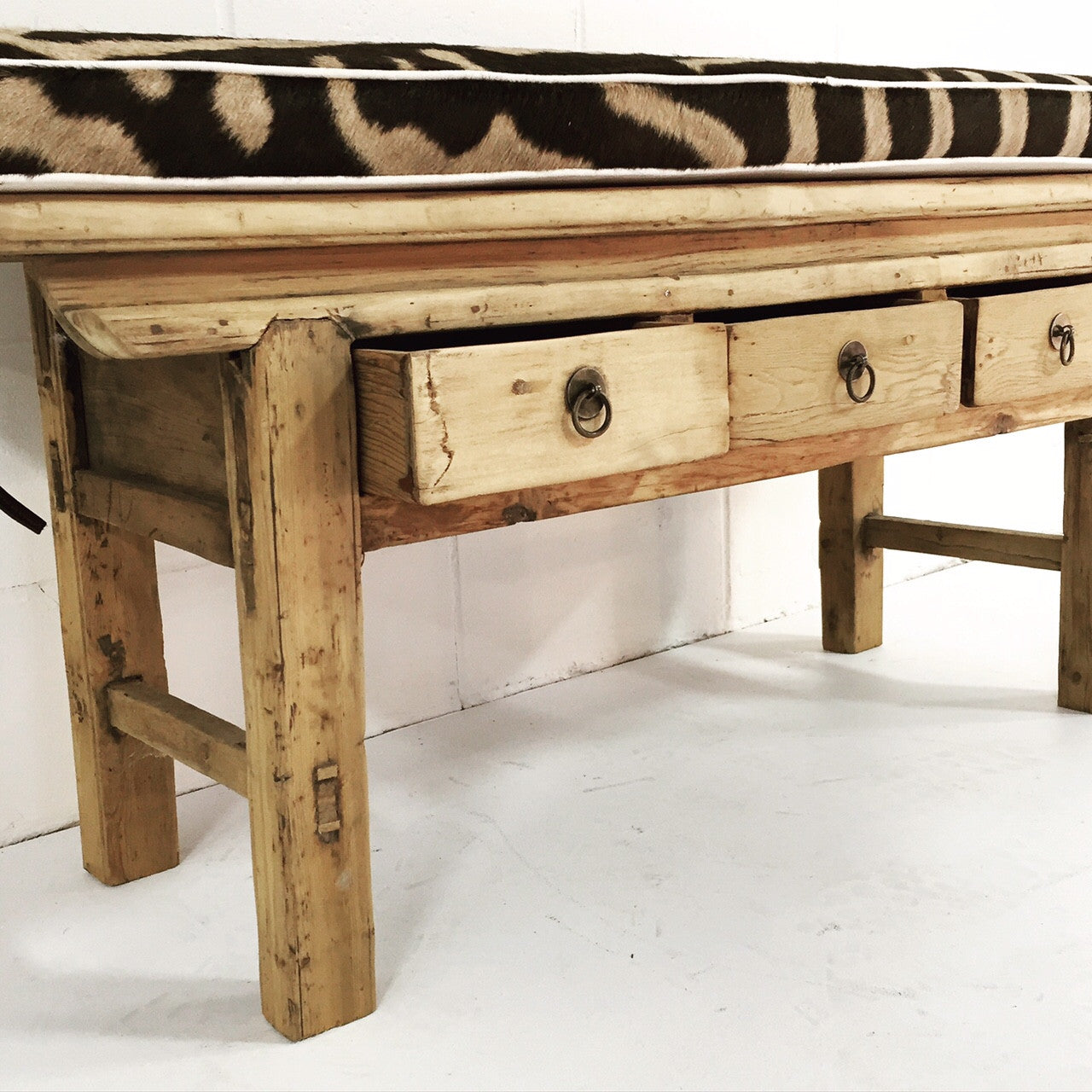 Chinese Bench with Zebra Cushion - FORSYTH
