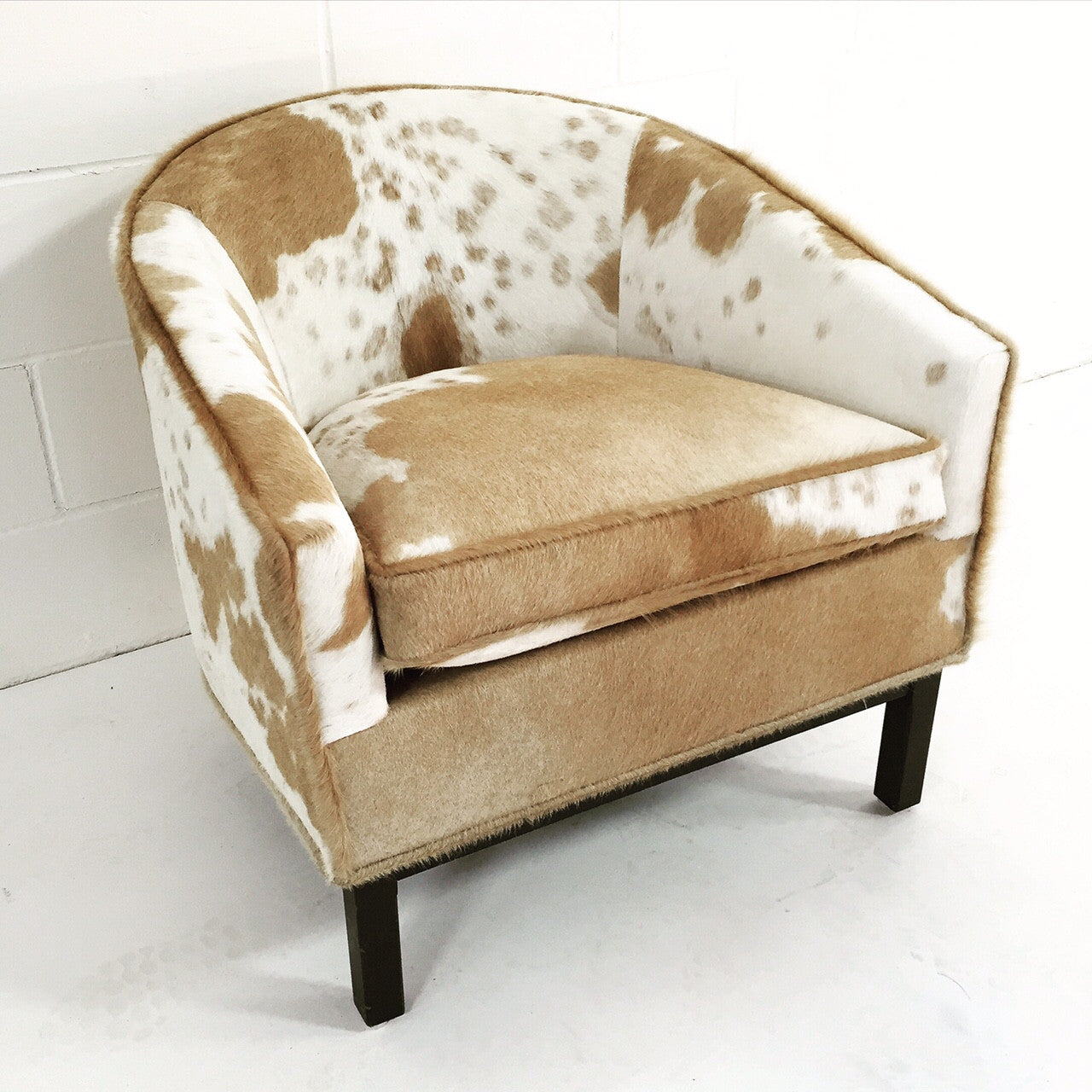 Club Chair in Brazilian Cowhide - FORSYTH